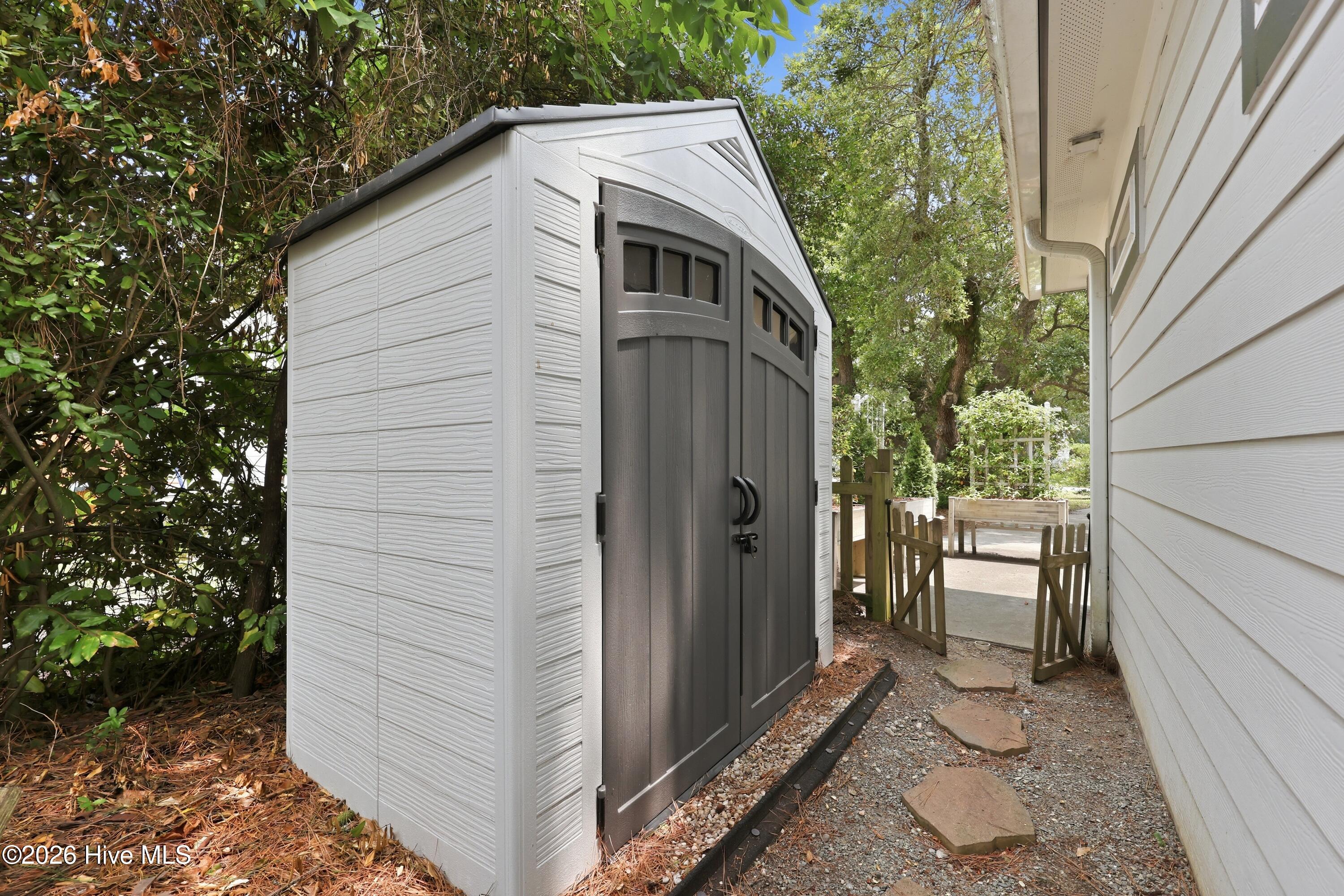 109 Noyes Avenue,Morehead City
