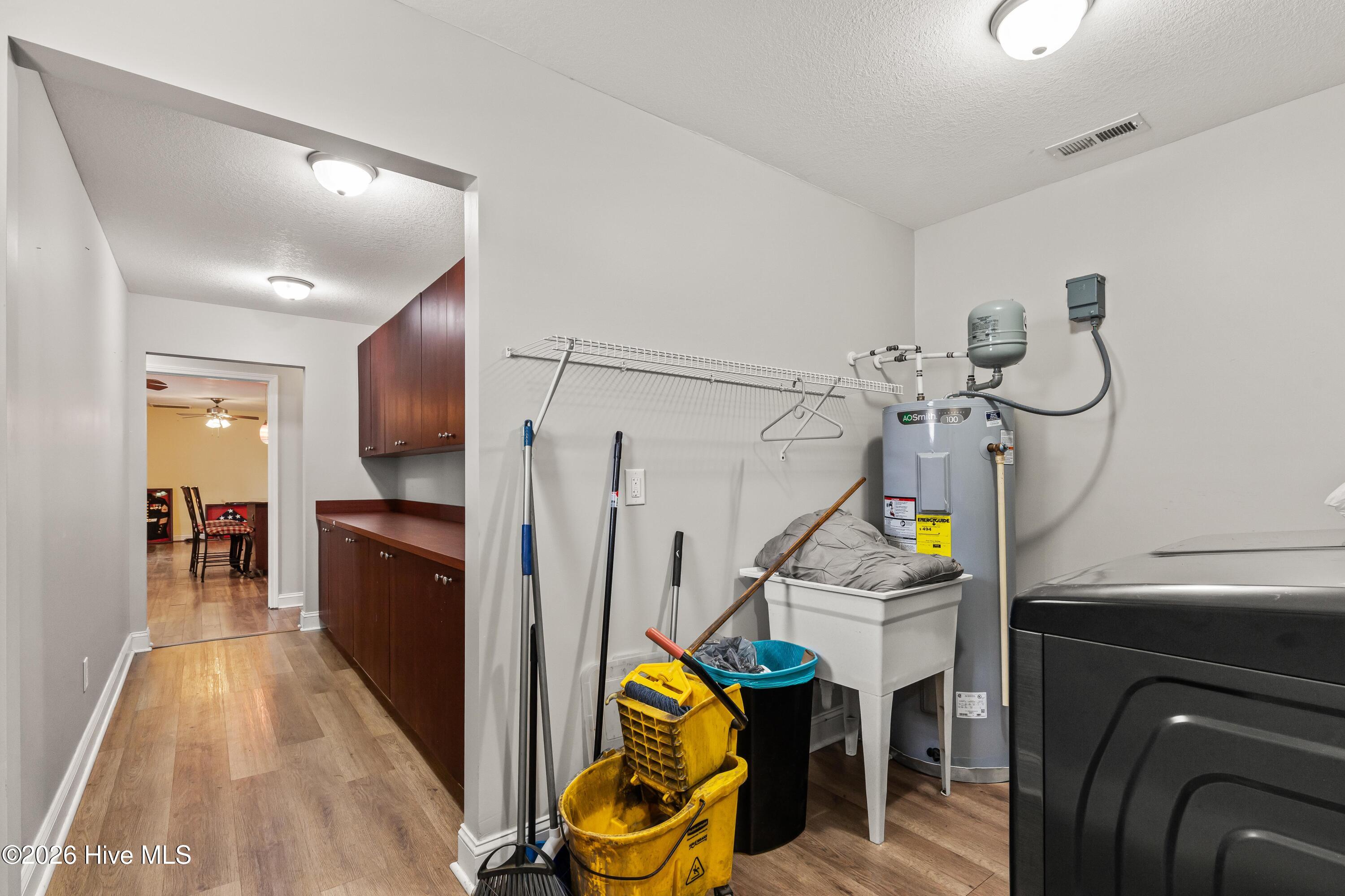 100559175 | Photo 21