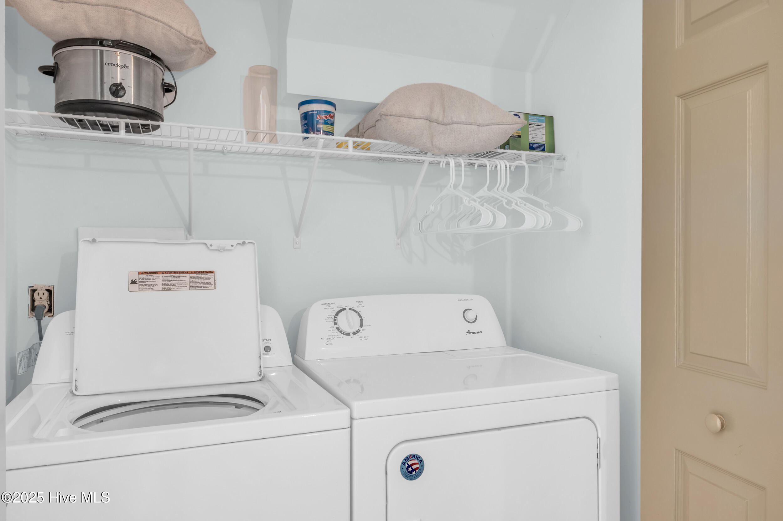 100557973 | Photo 22