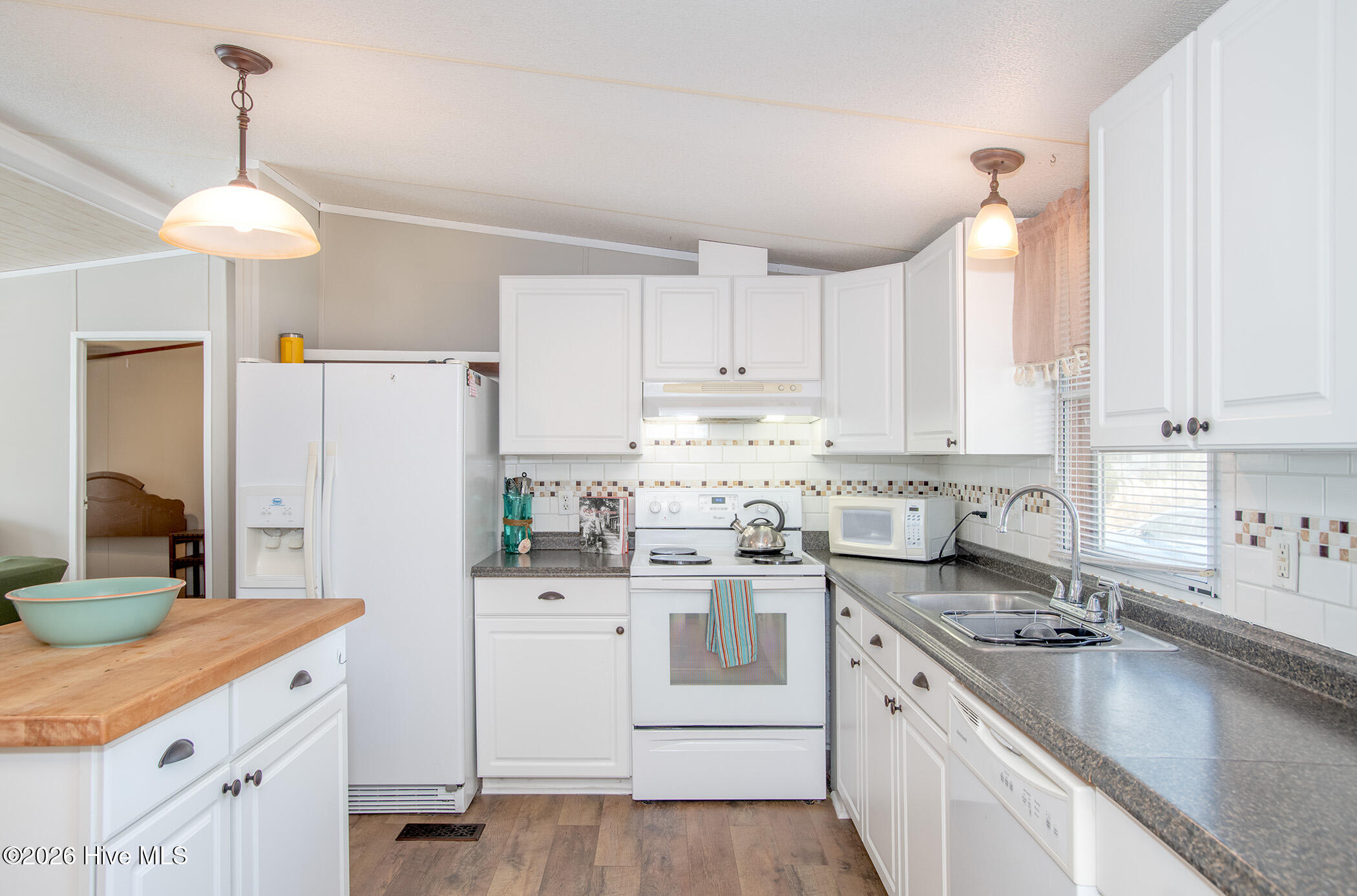 290 BOGUE LOOP ROAD (9)