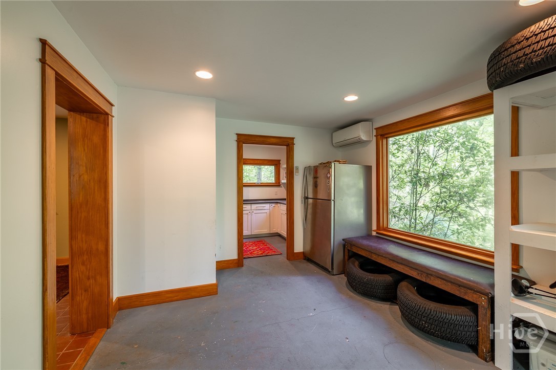 150 Hidden Hills Lane