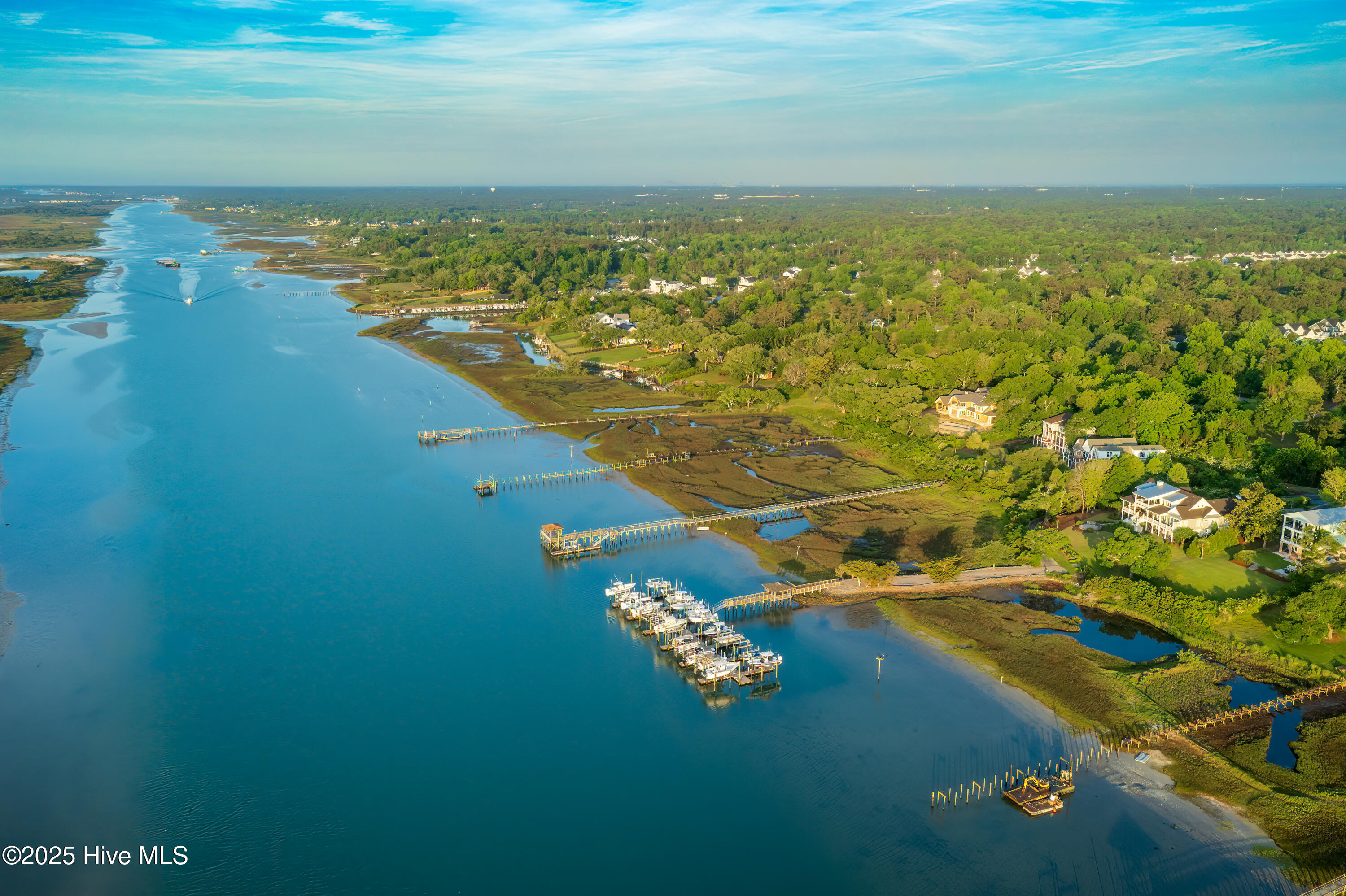 100532268 | Photo 22