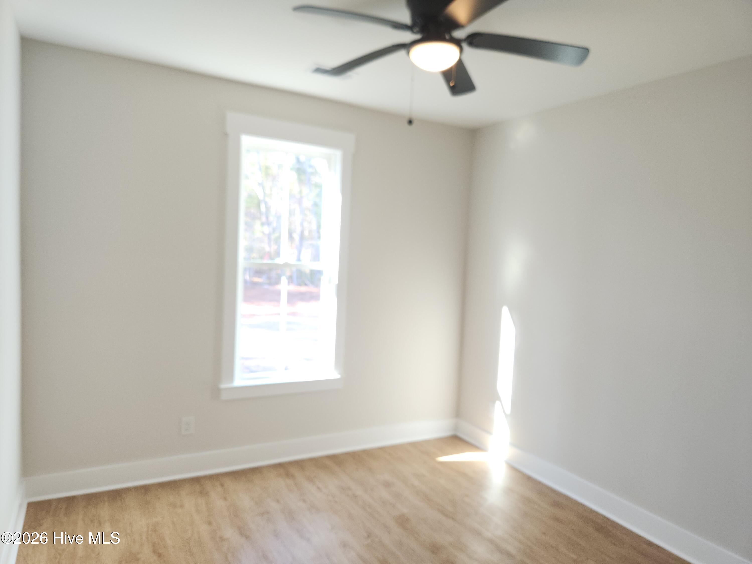 100559285 | Photo 41