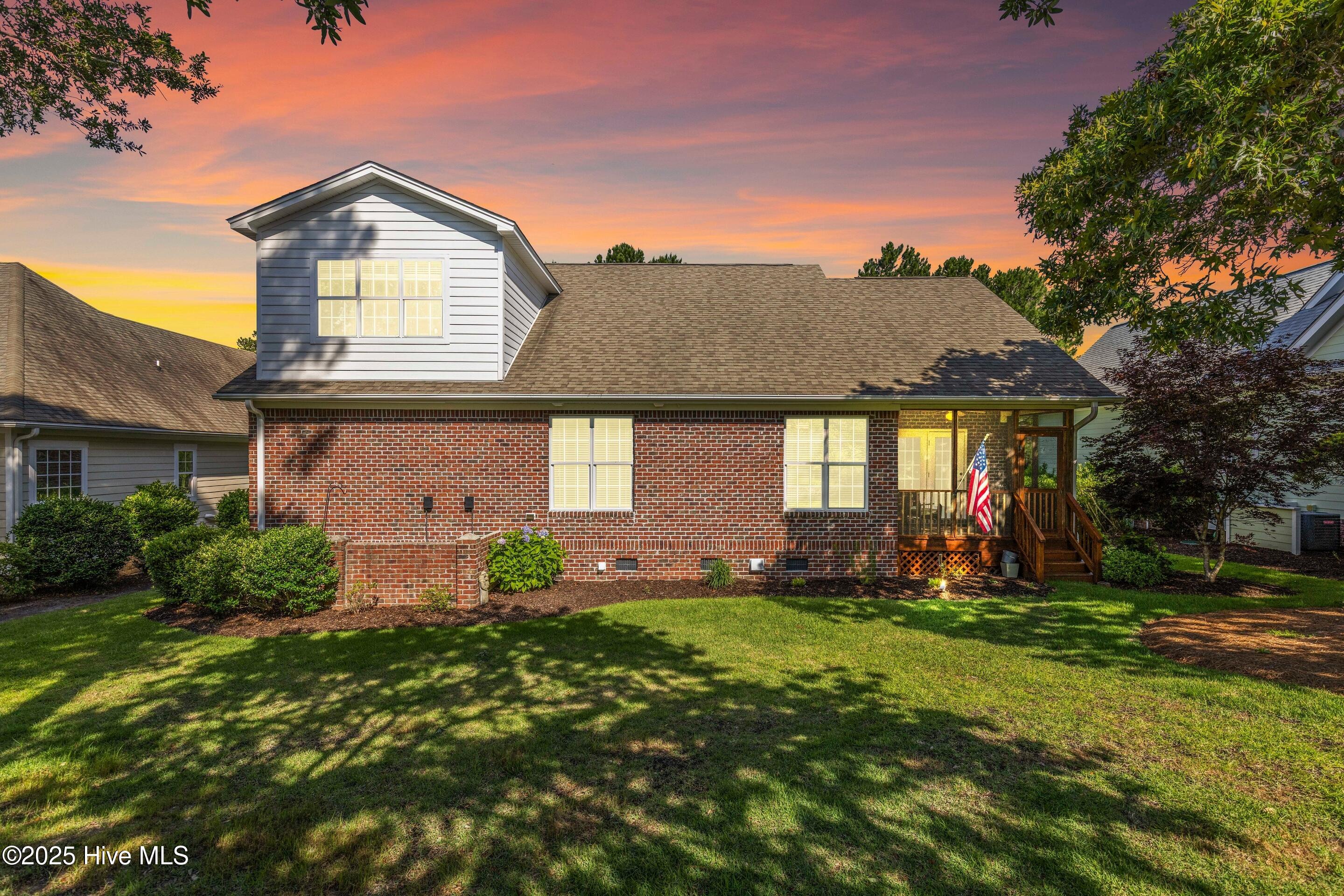 100514713 | Photo 59