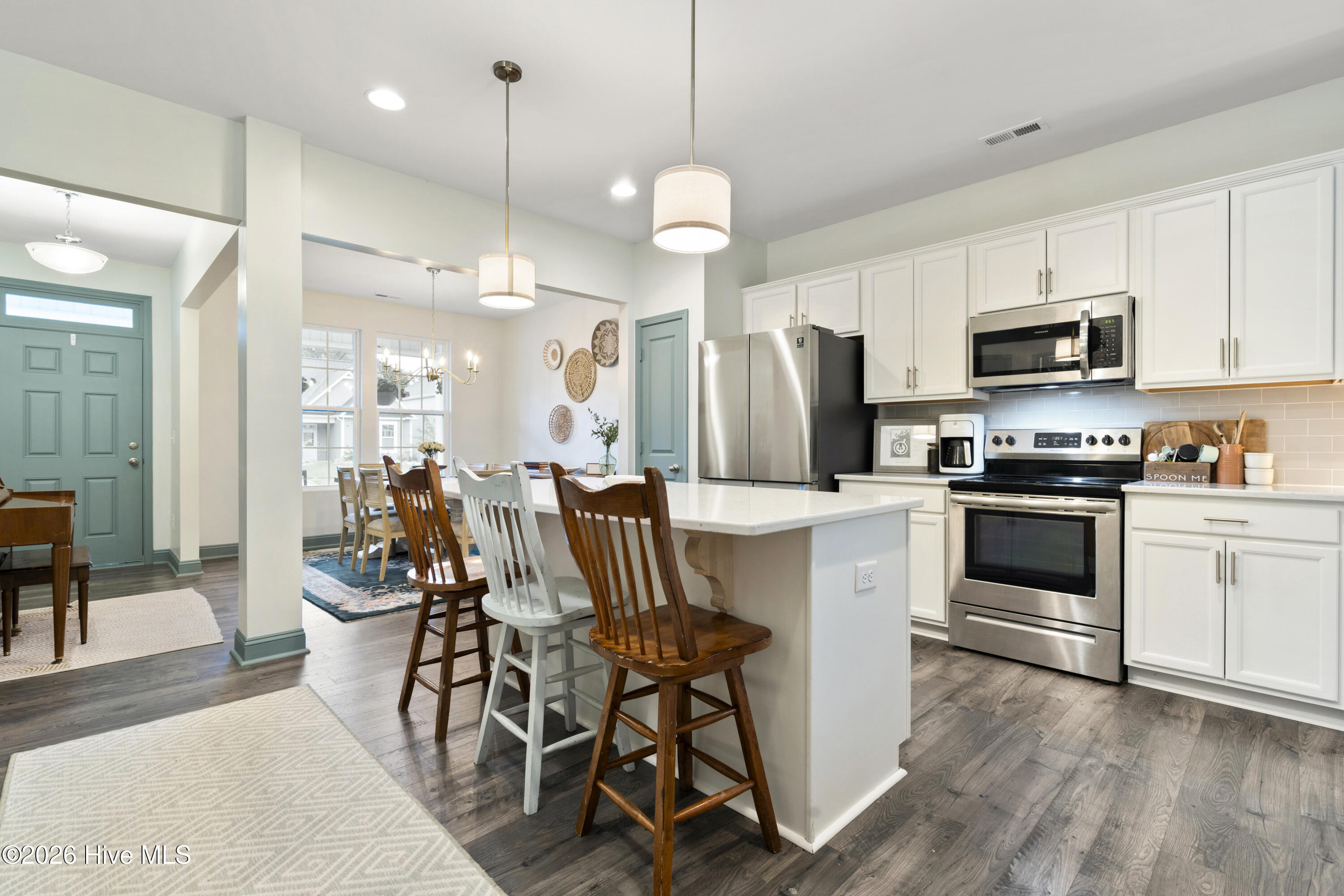 100564295 | Photo 13