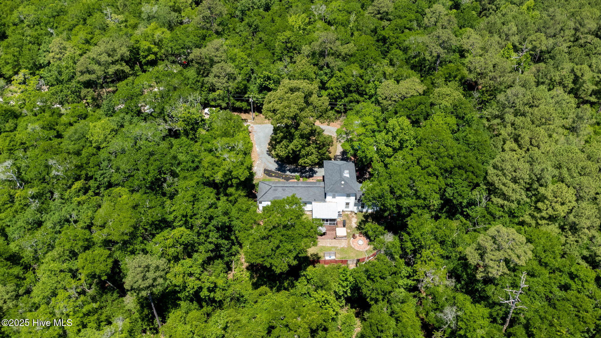 100507341 | Photo 76