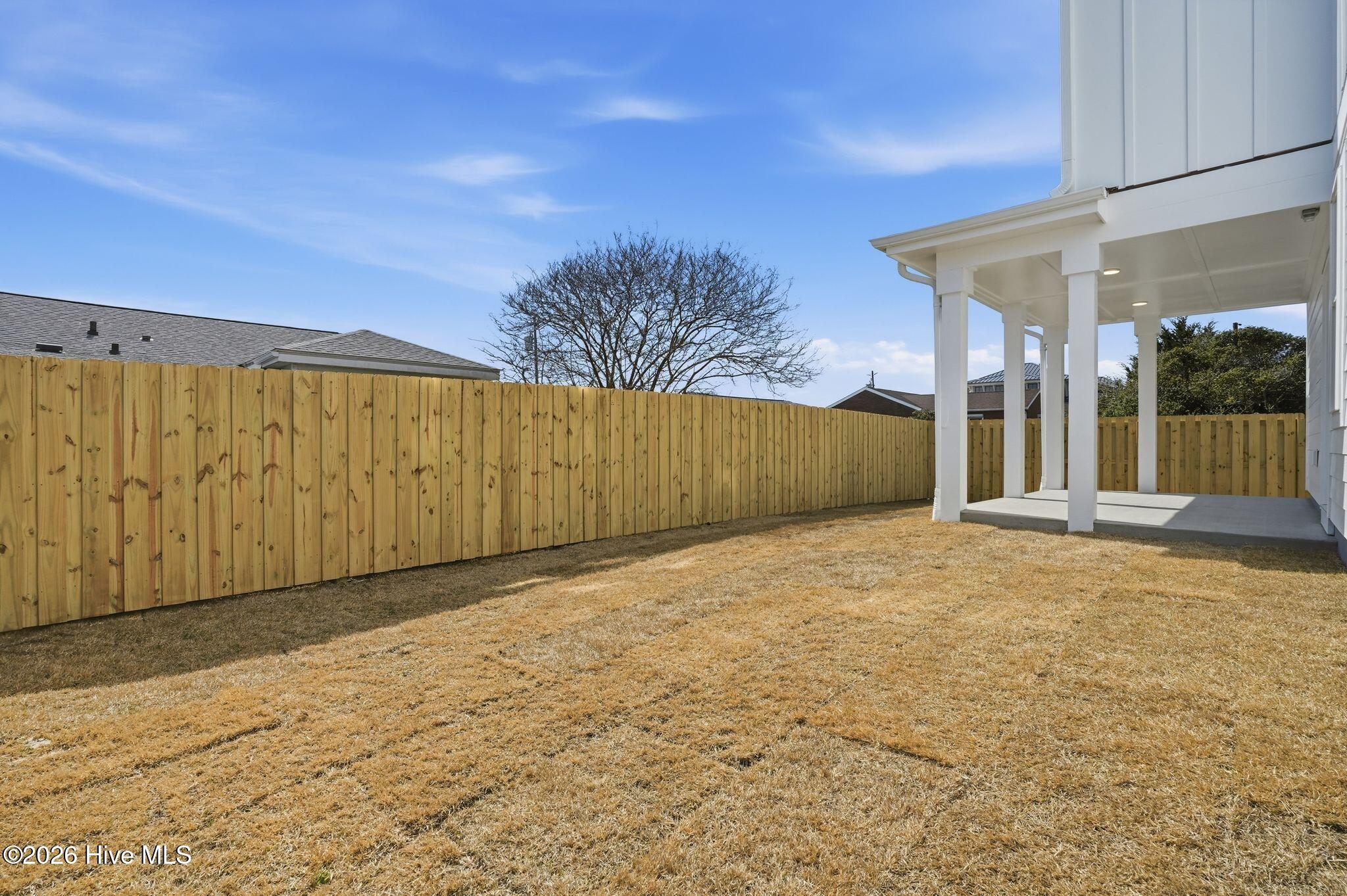 100558491 | Photo 70