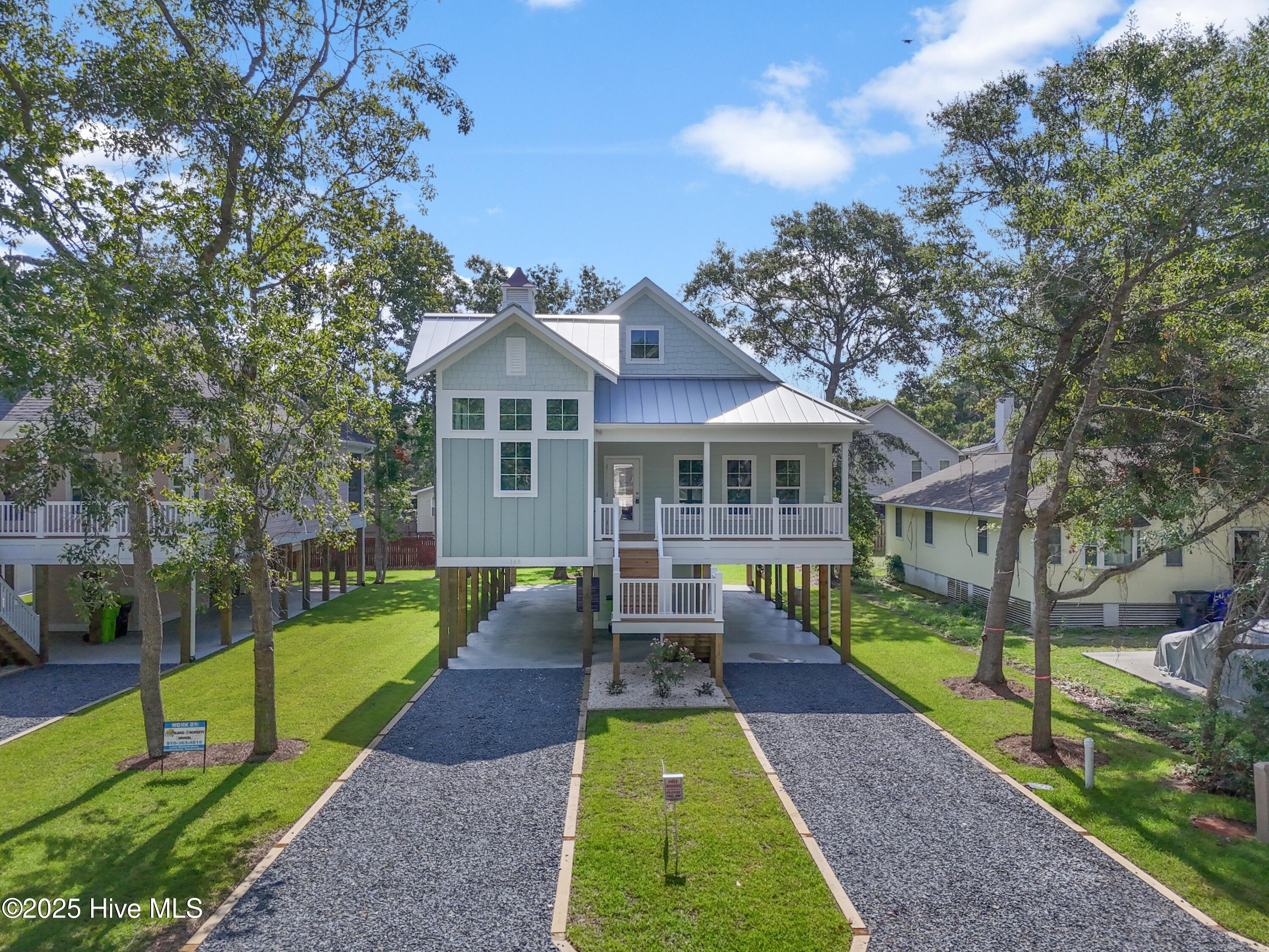 100502884 | Photo 55