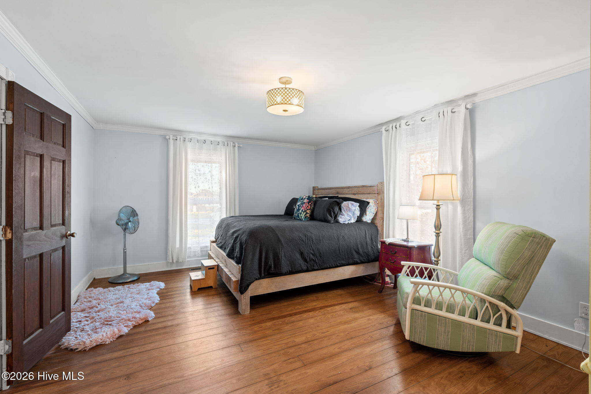 100562668 | Photo 17