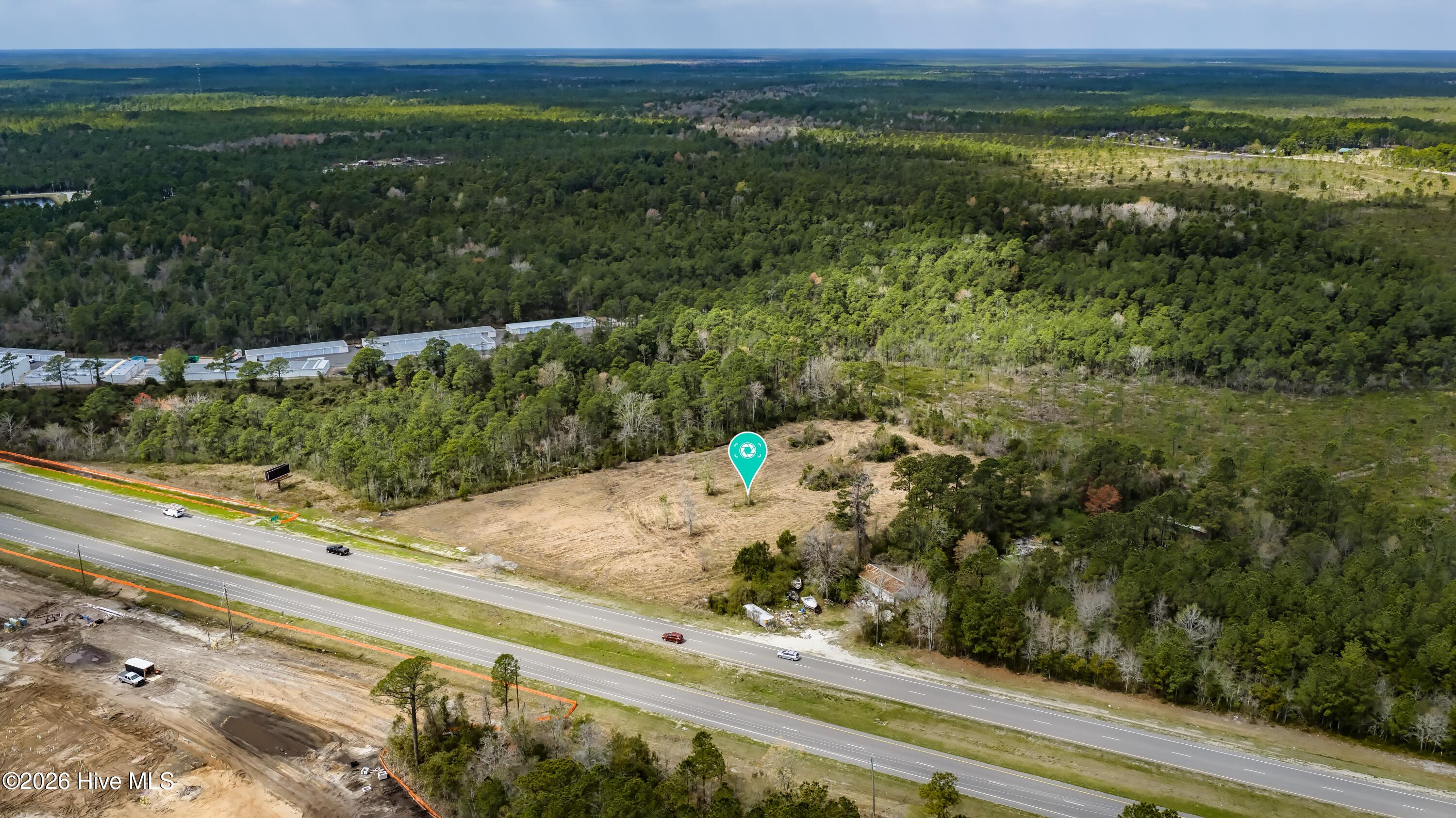 100563897 | Photo 14