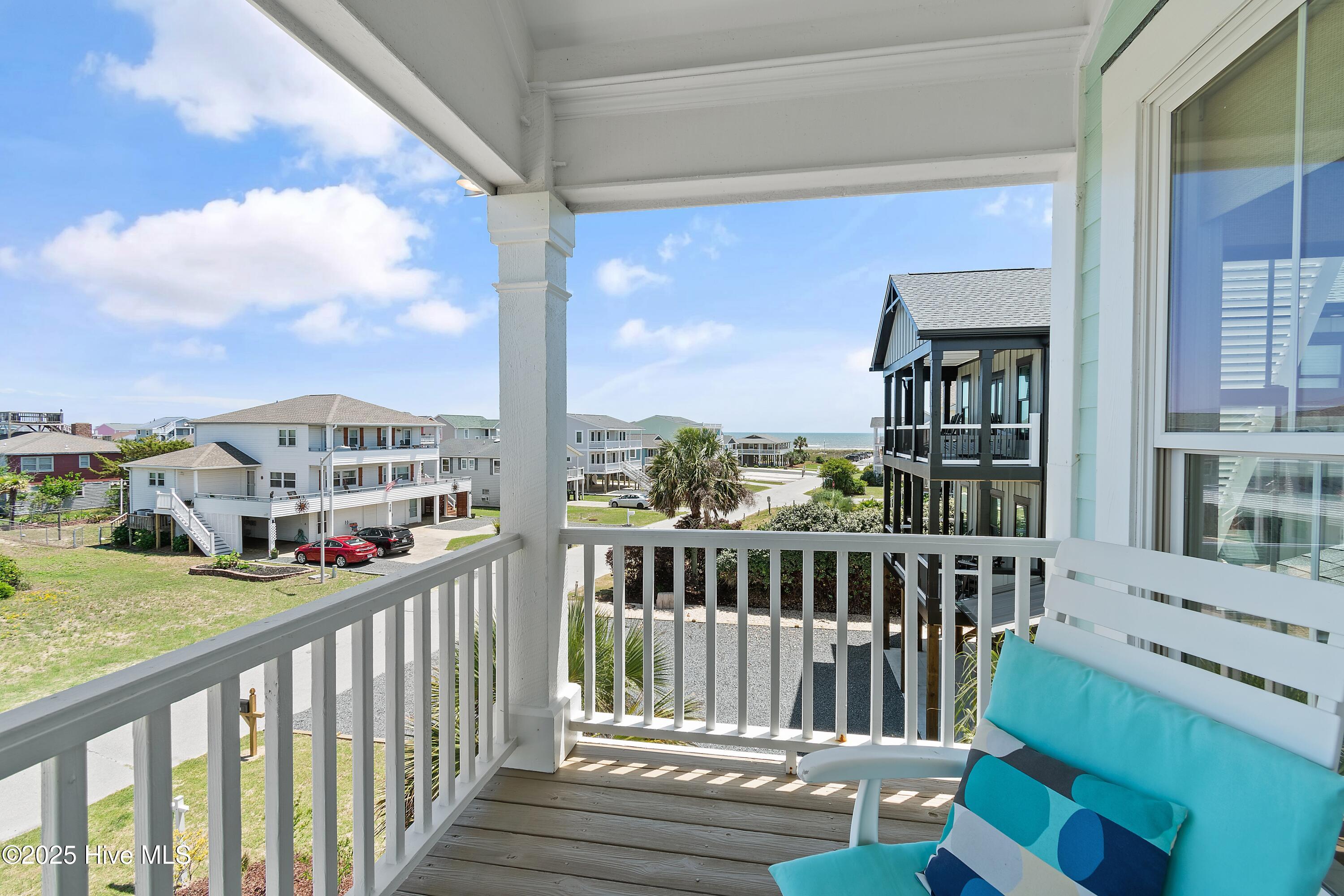 100552755 | Photo 25