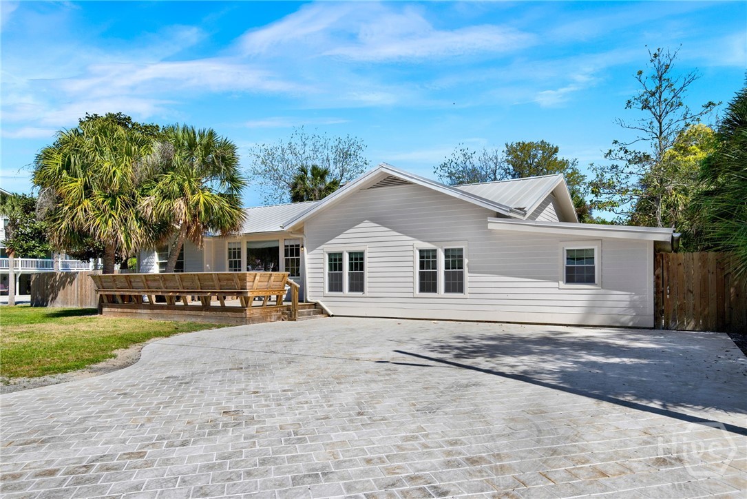 1402 6th Avenue, Tybee Island, GA 31328 Listing Photo  5