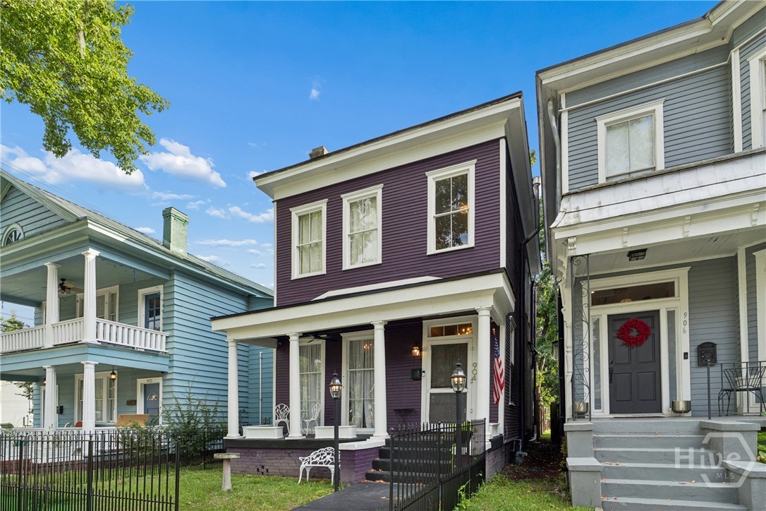Photo 3 of Single family home for sale at 904 E Park Ave, Savannah, GA 31401 | MLS# SA361151 | Listing updated on 2026-09-15