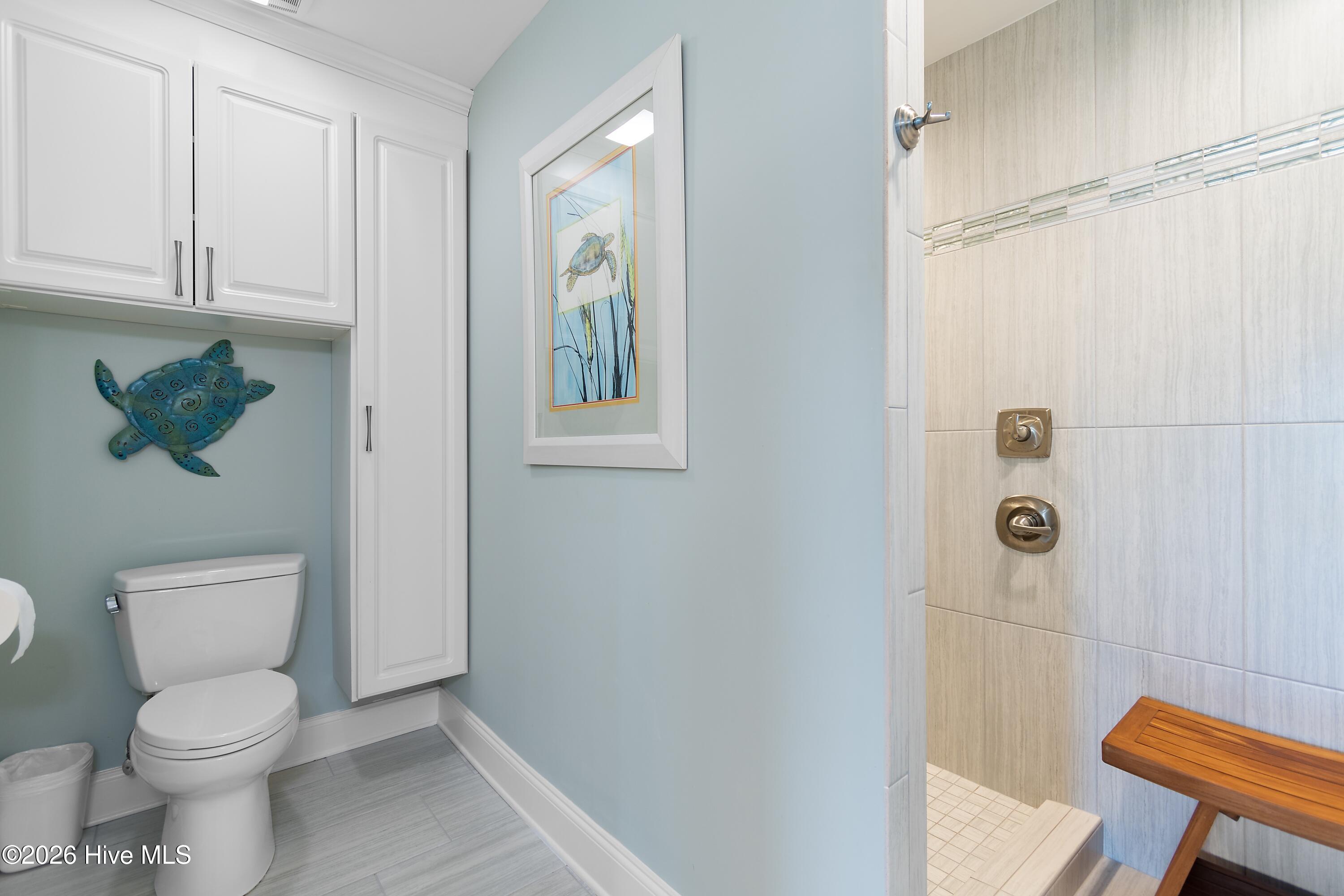 100567297 | Photo 25