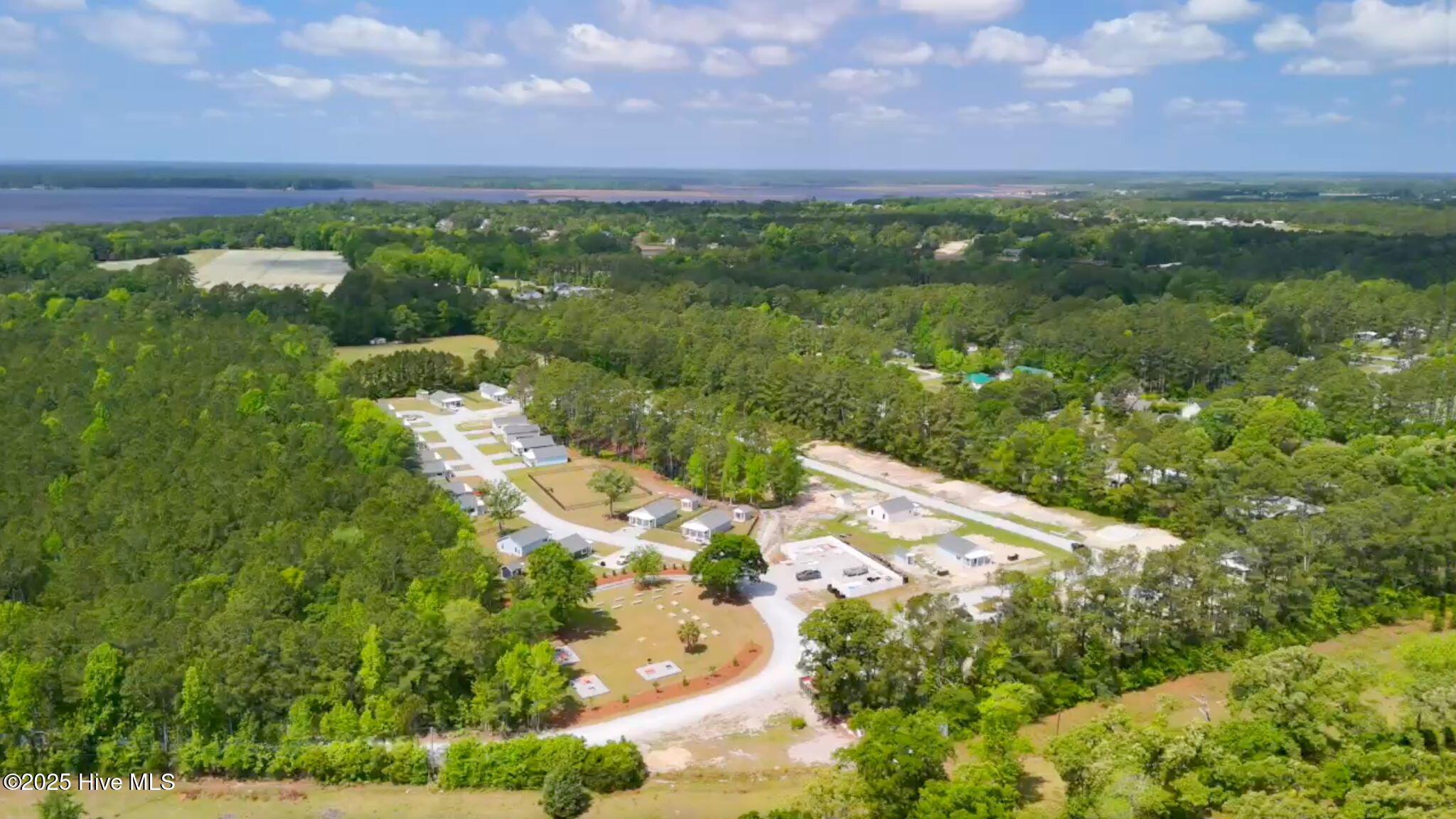 100538380 | Photo 34