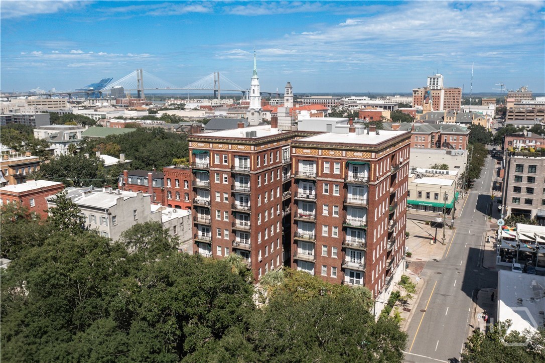 2nd image of 24 E Liberty St, Savannah, GA 31401