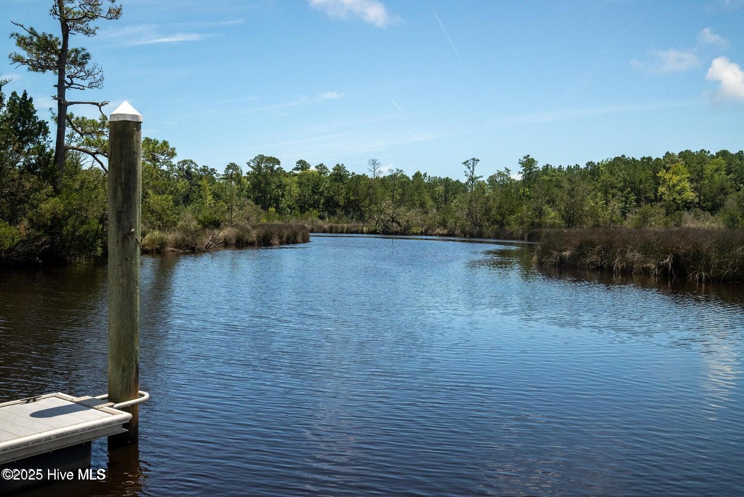 100519801 | Photo 27