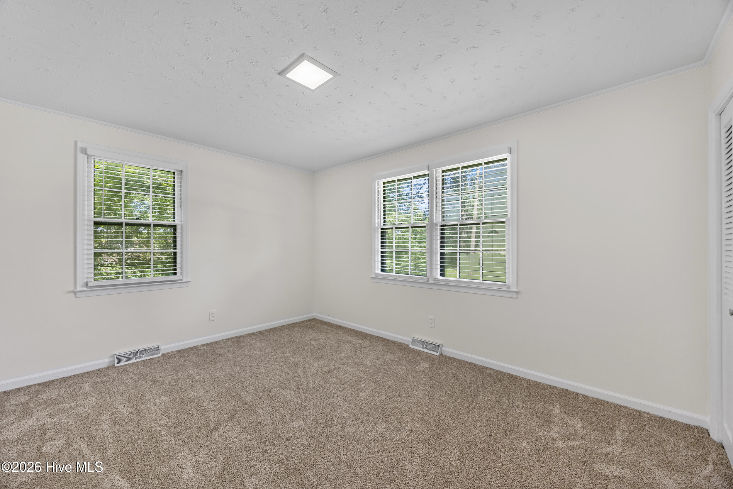 5 Forest Court,Jacksonville