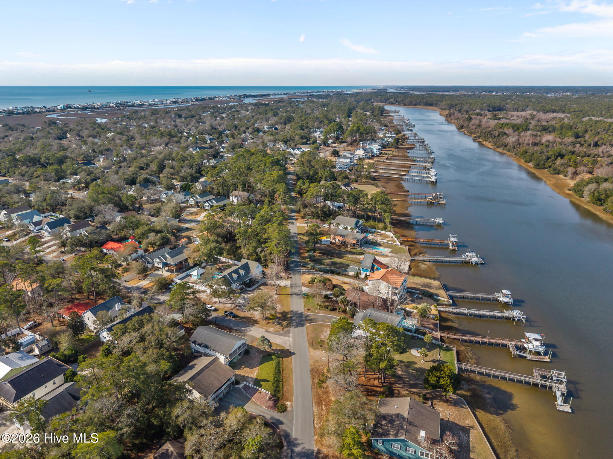 100549320 | Photo 55