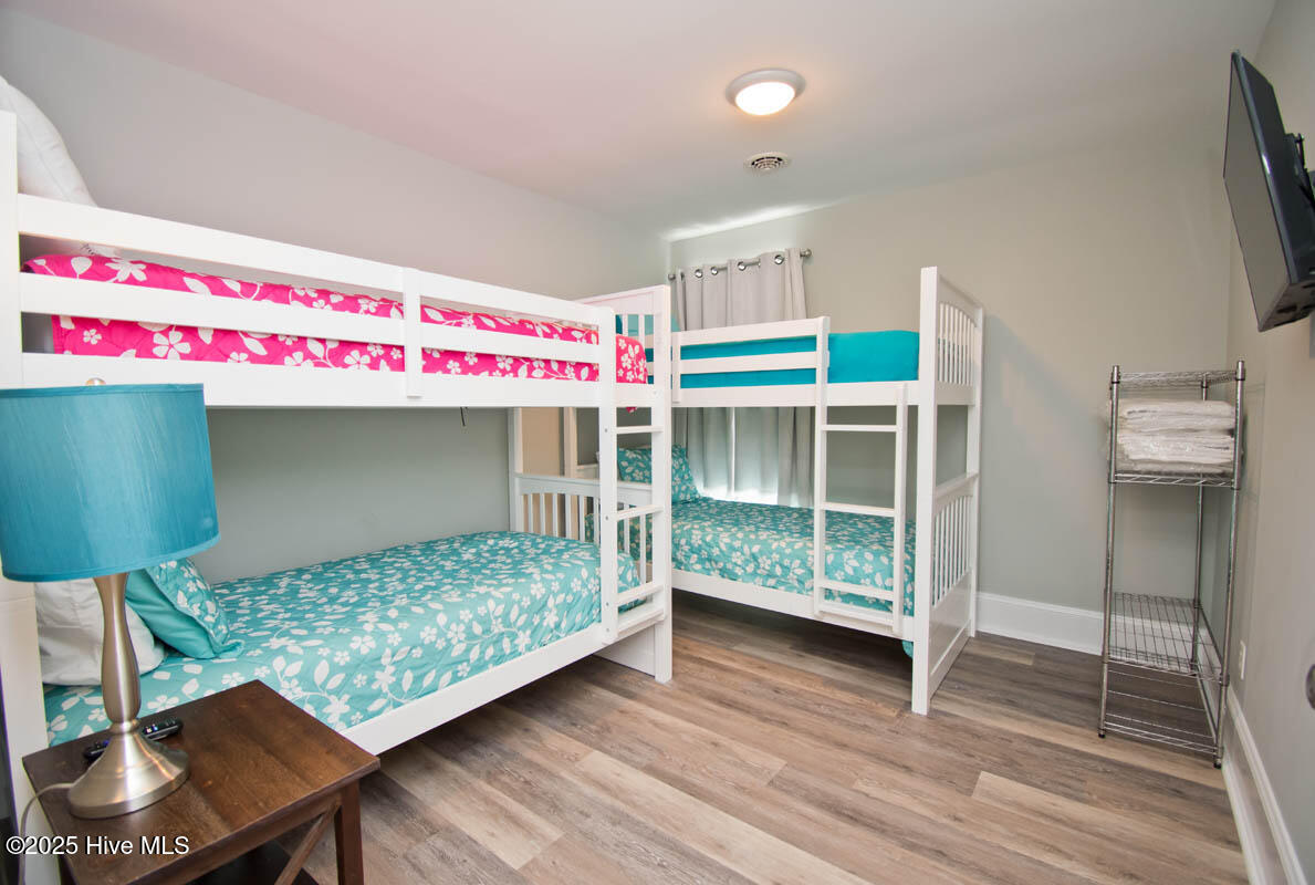 100528941 | Photo 18