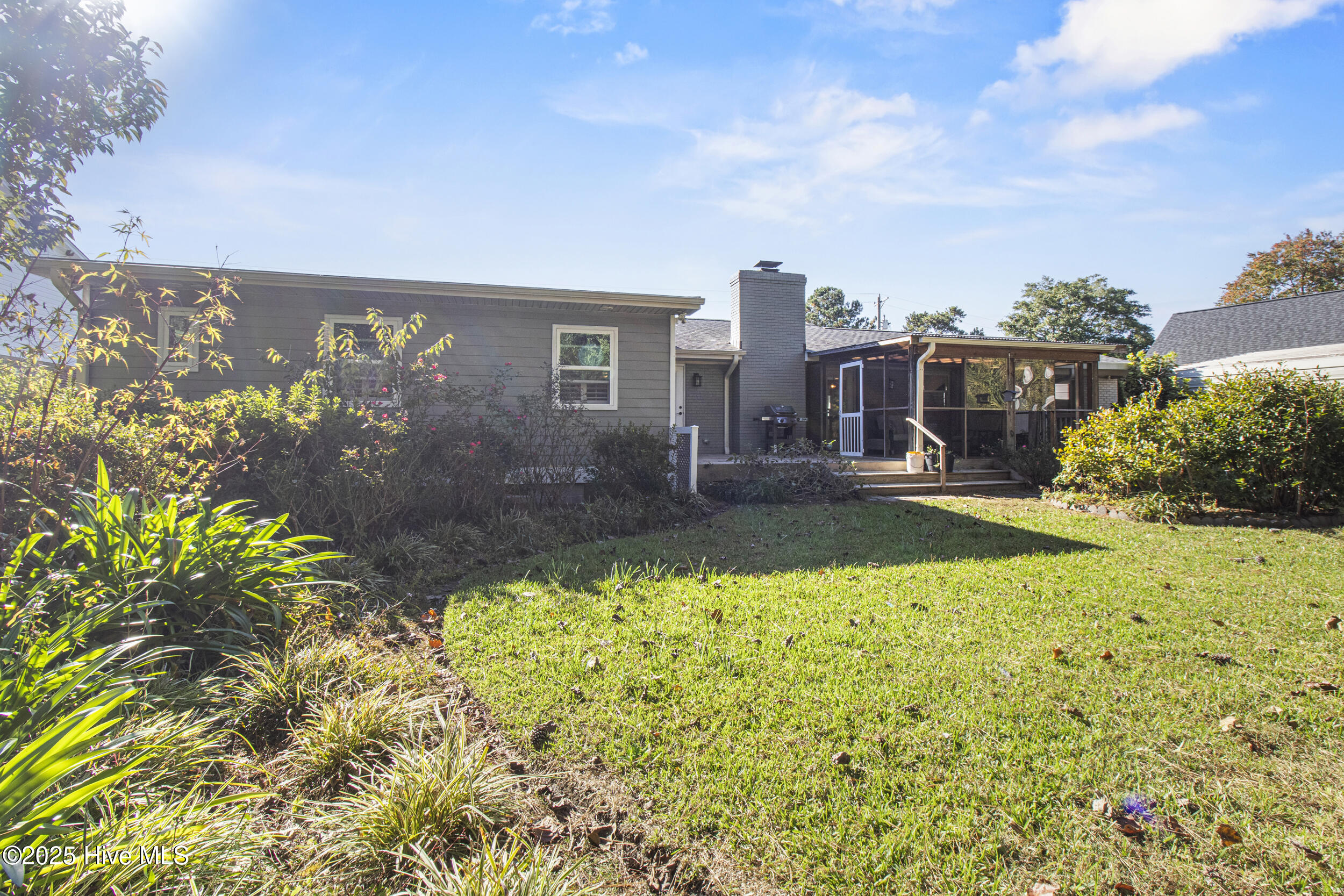 100537992 | Photo 40