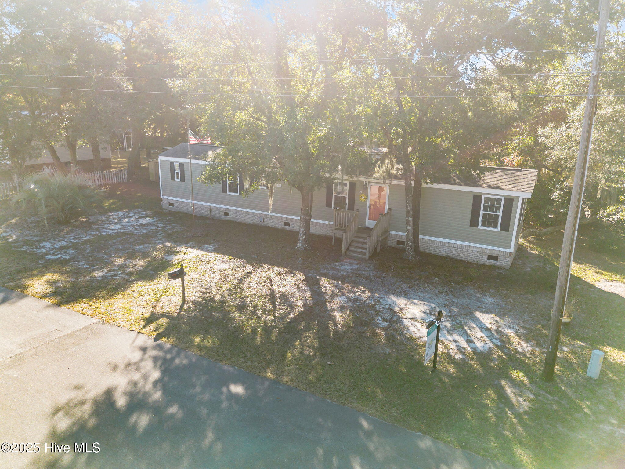 100541856 | Photo 28