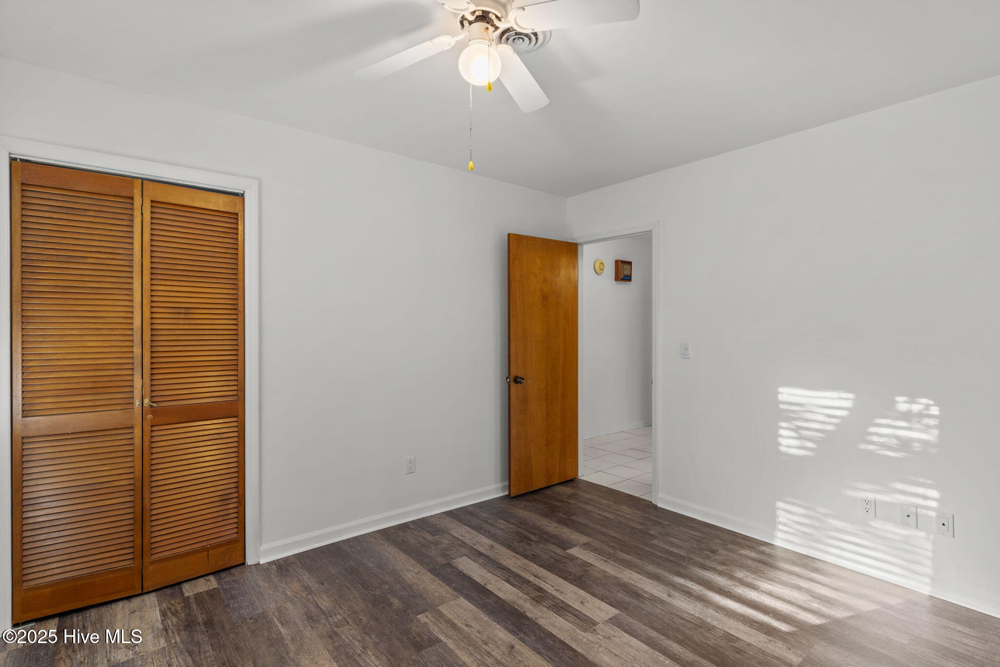 100545150 | Photo 25