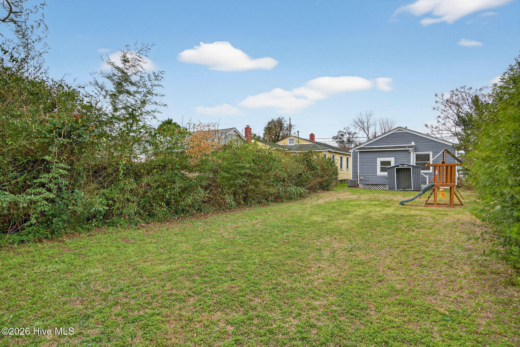 100549364 | Photo 31