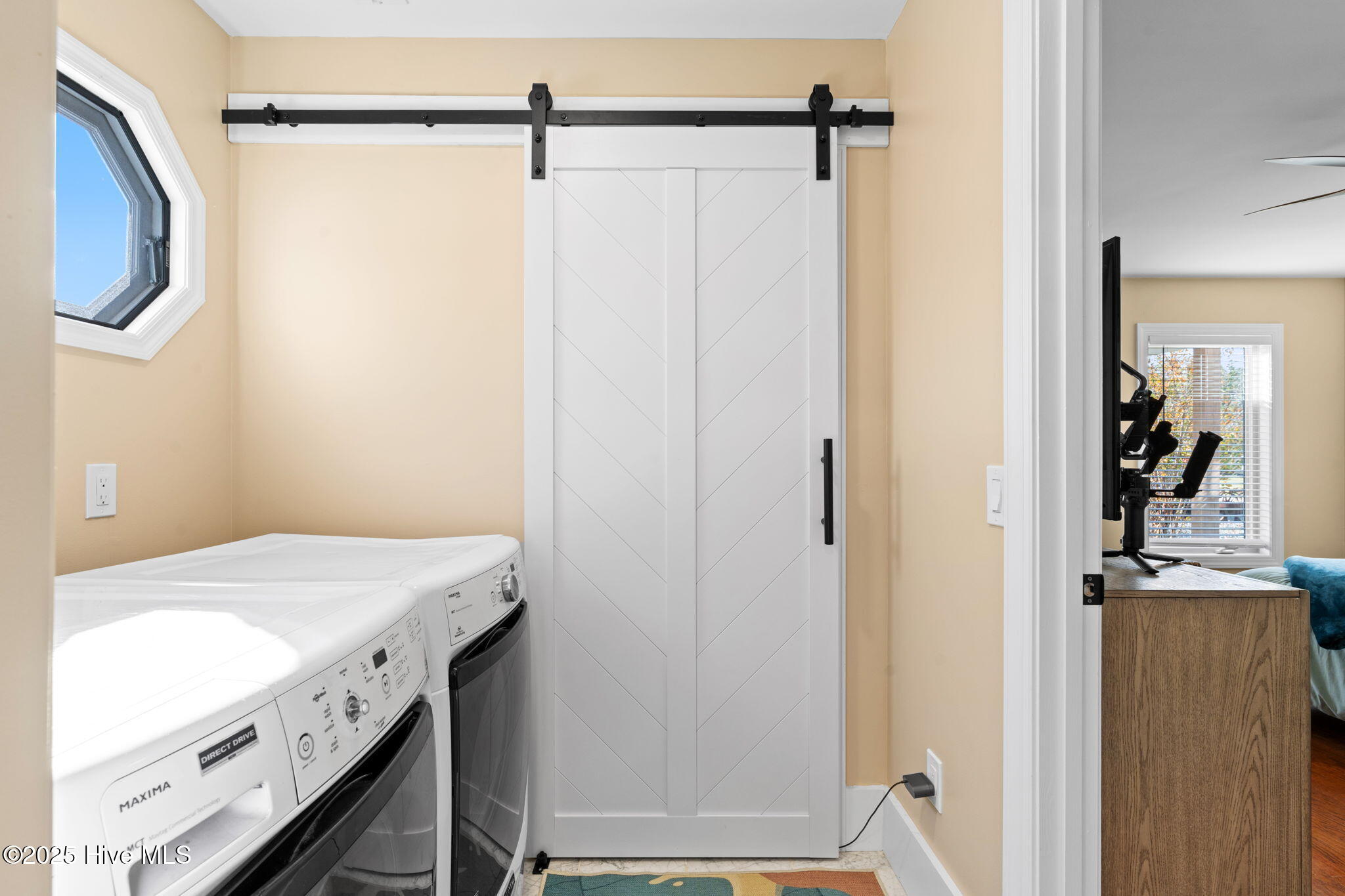 100539848 | Photo 21