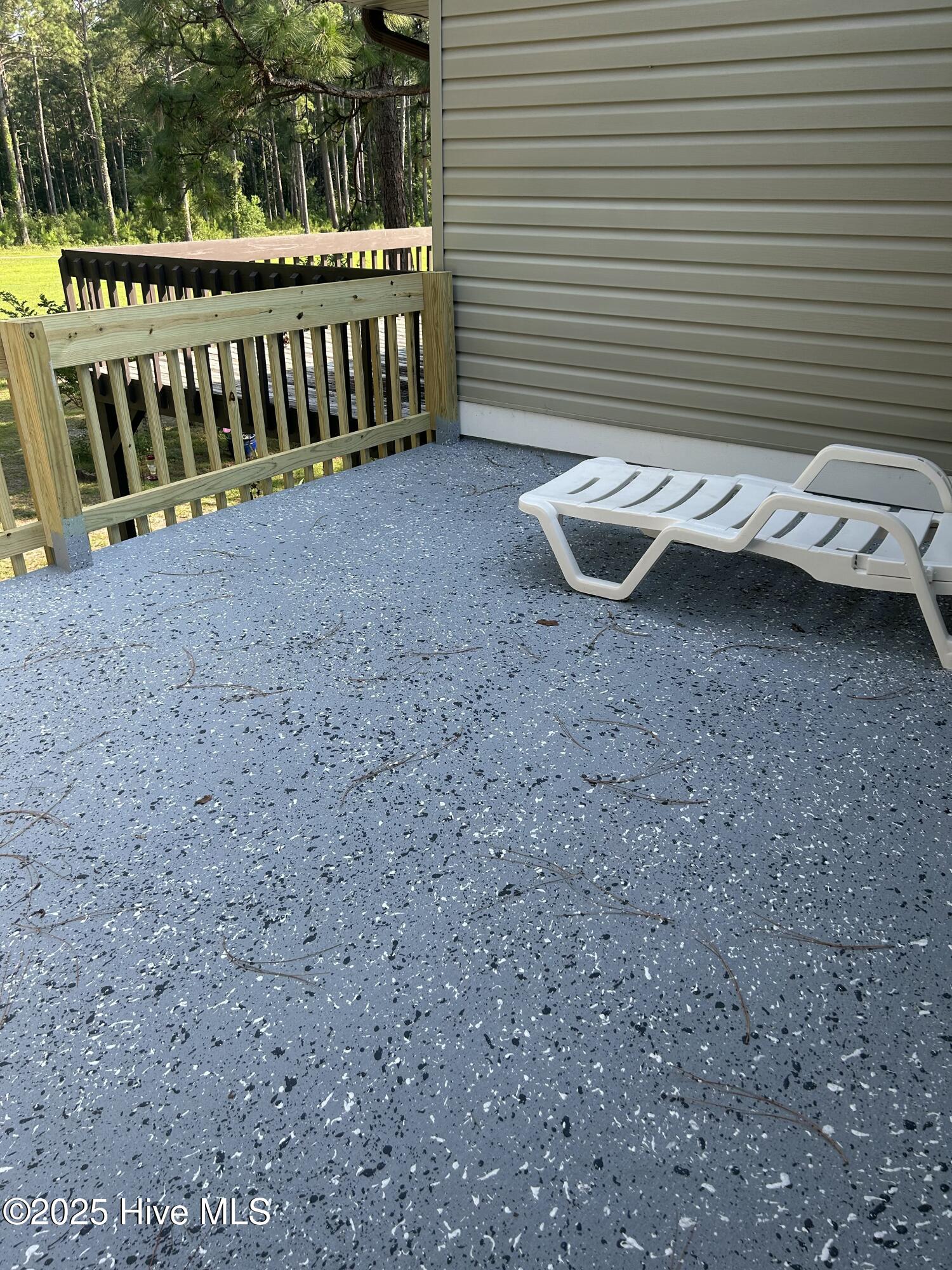 100493736 | Photo 17