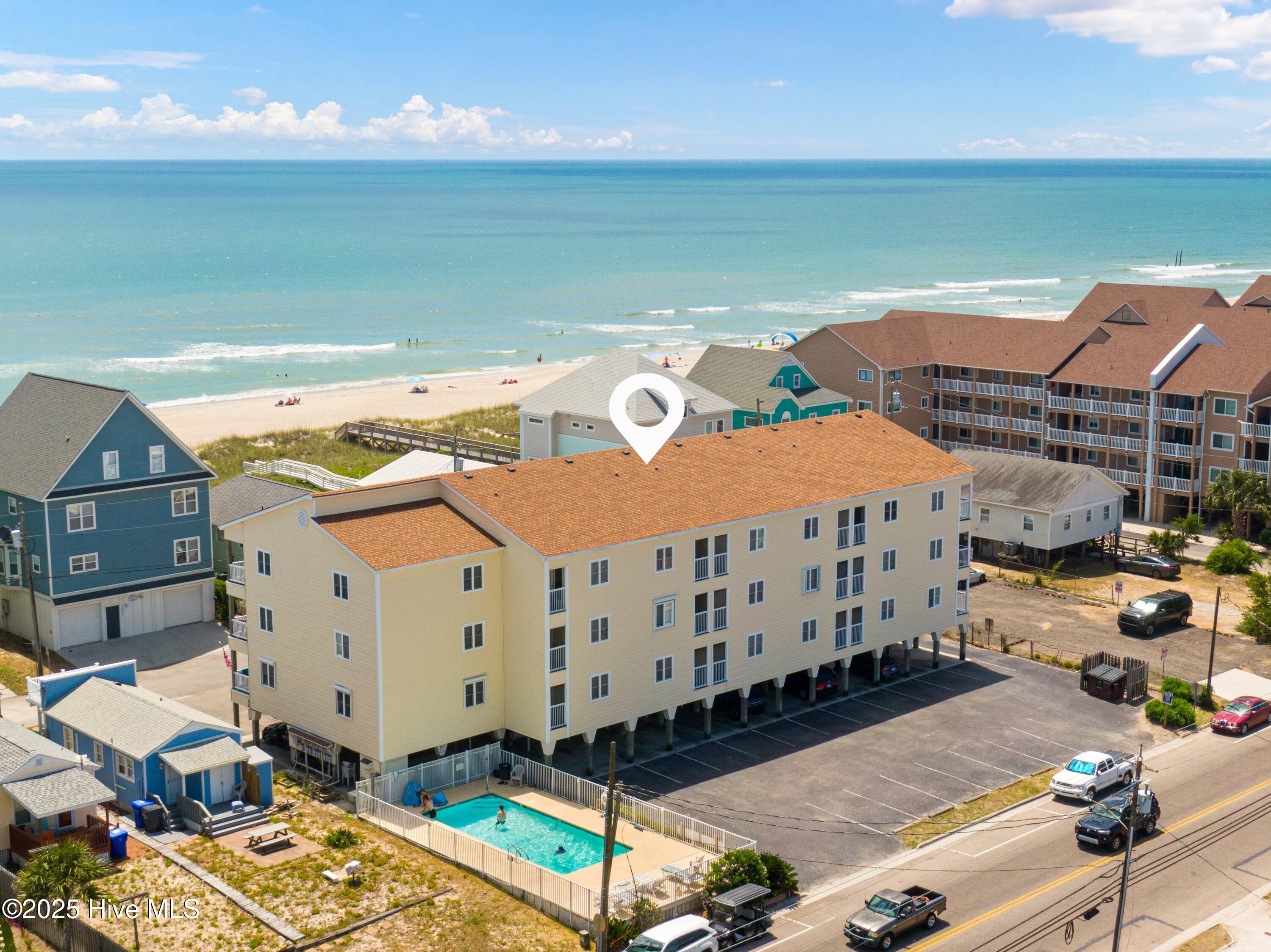 100524333 | Photo 28