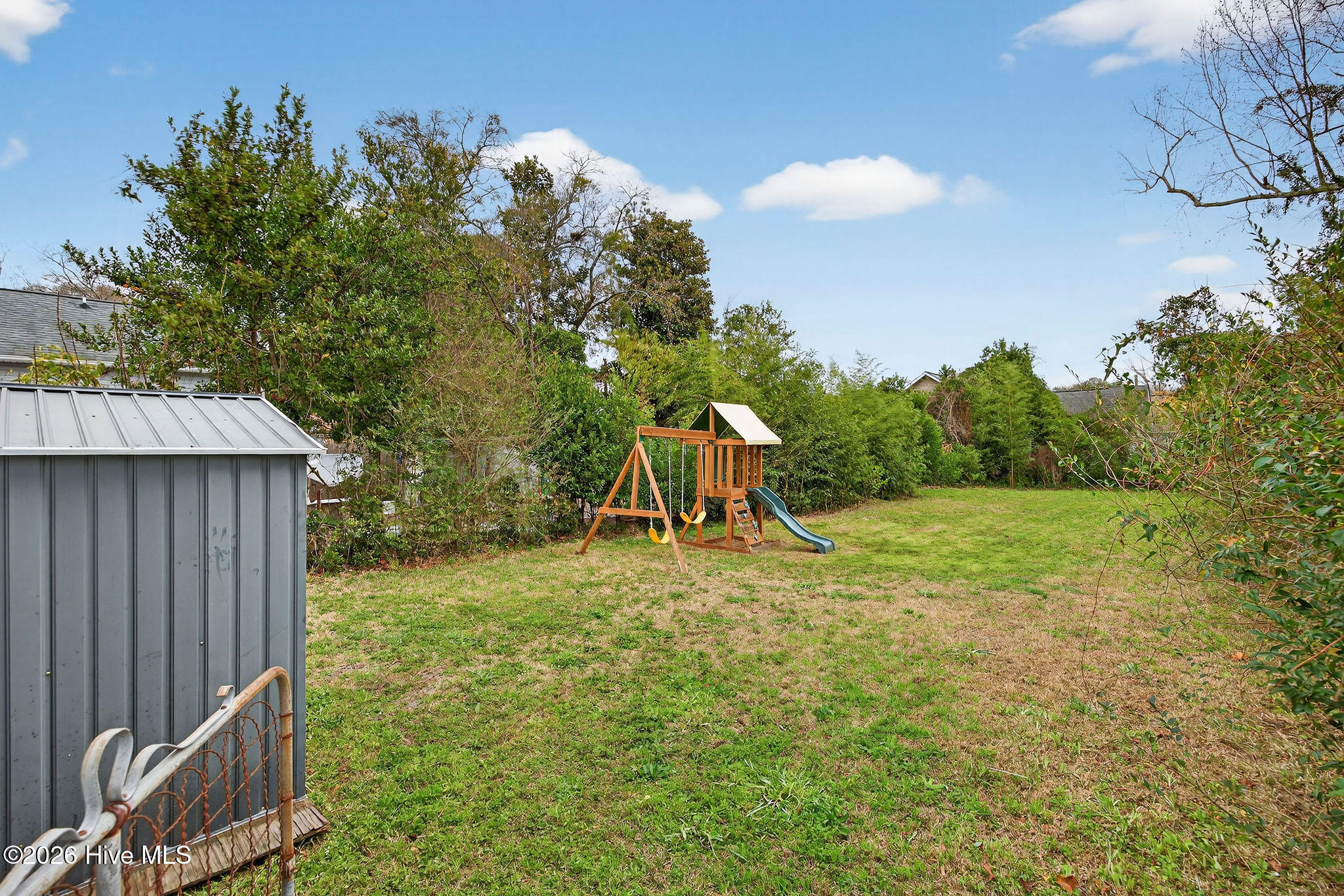 100549364 | Photo 29