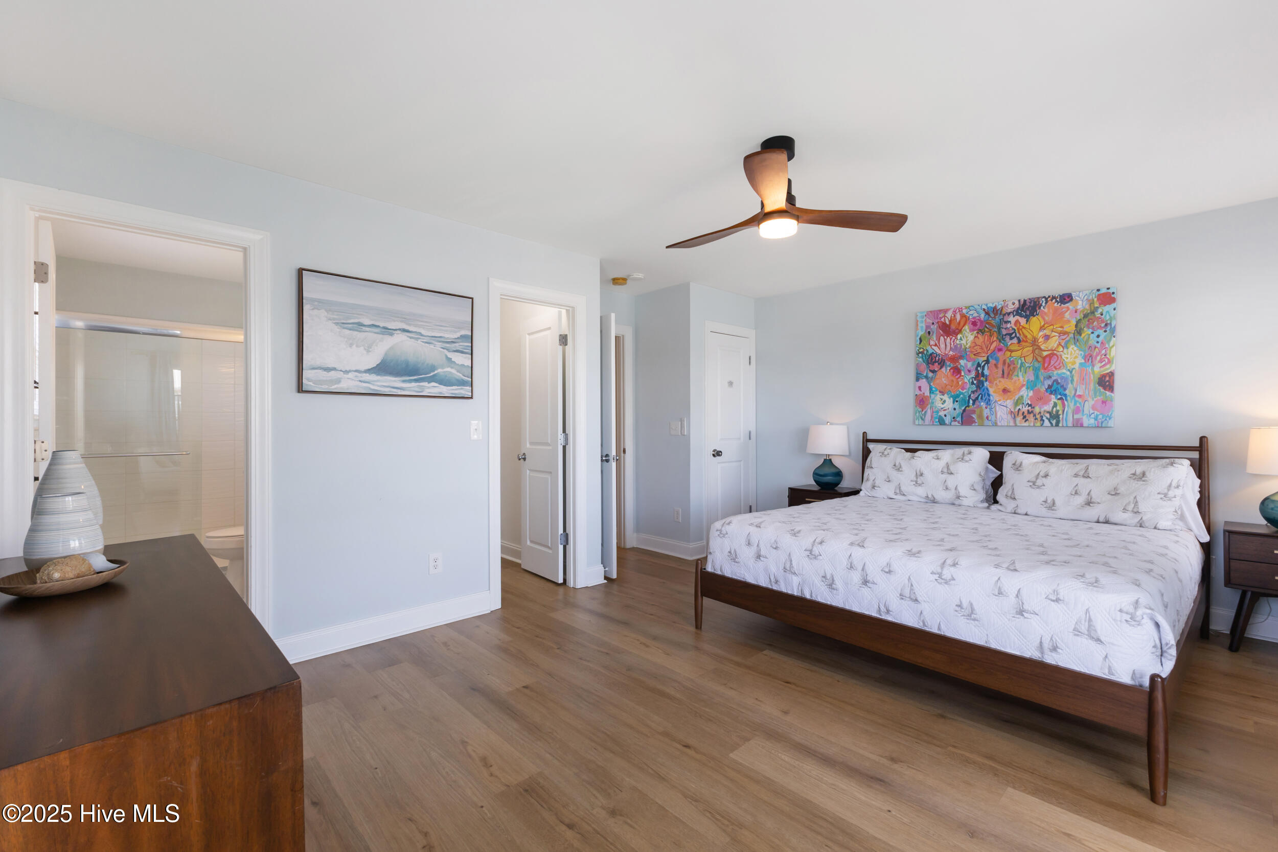 100520349 | Photo 21