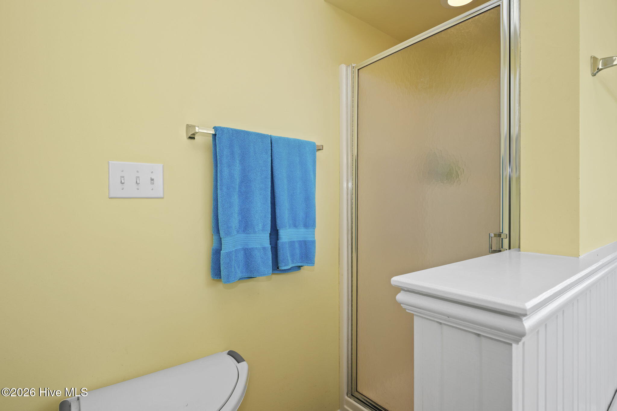 100566433 | Photo 32