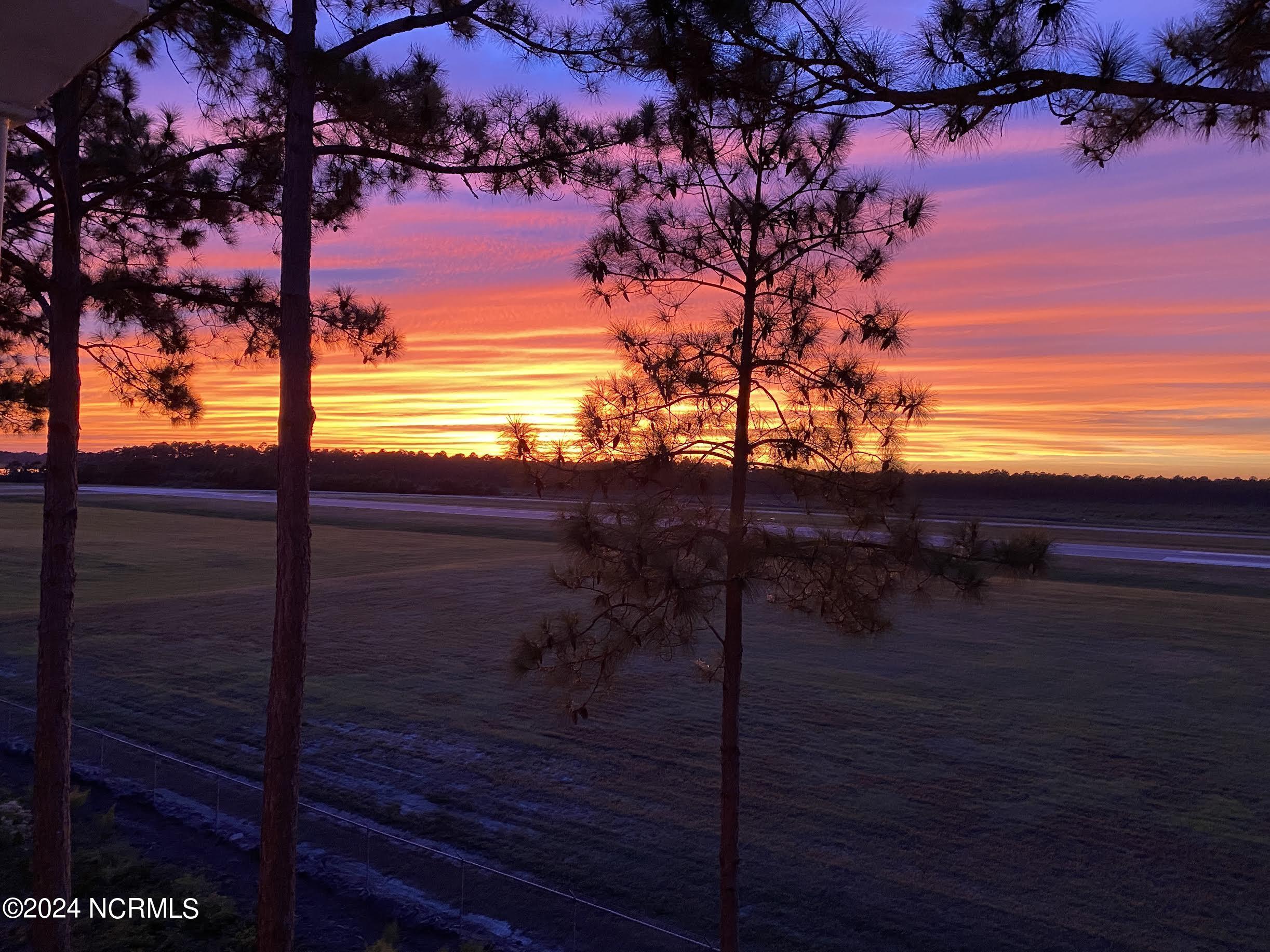 100489556 | Photo 48