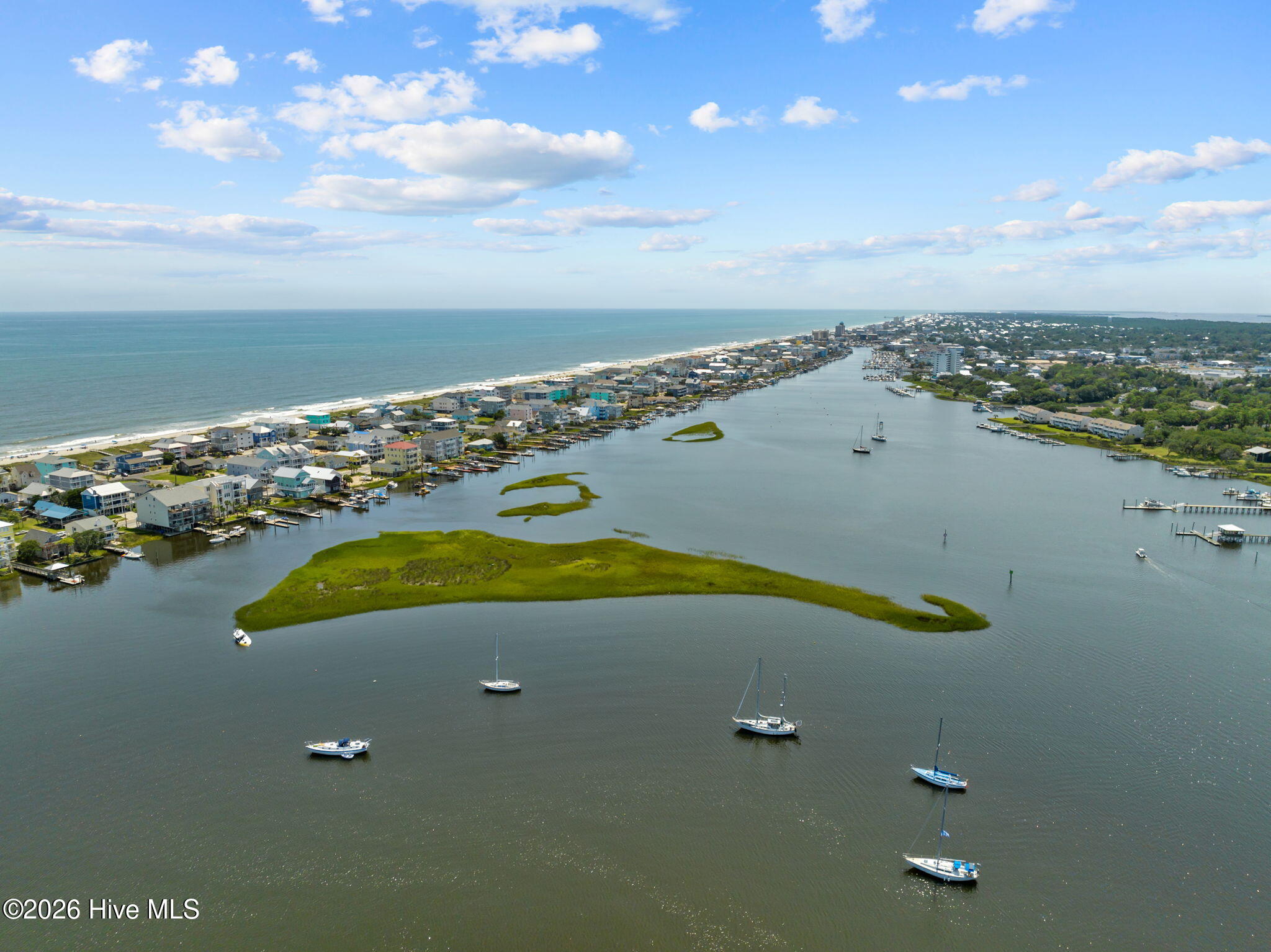 100563786 | Photo 40