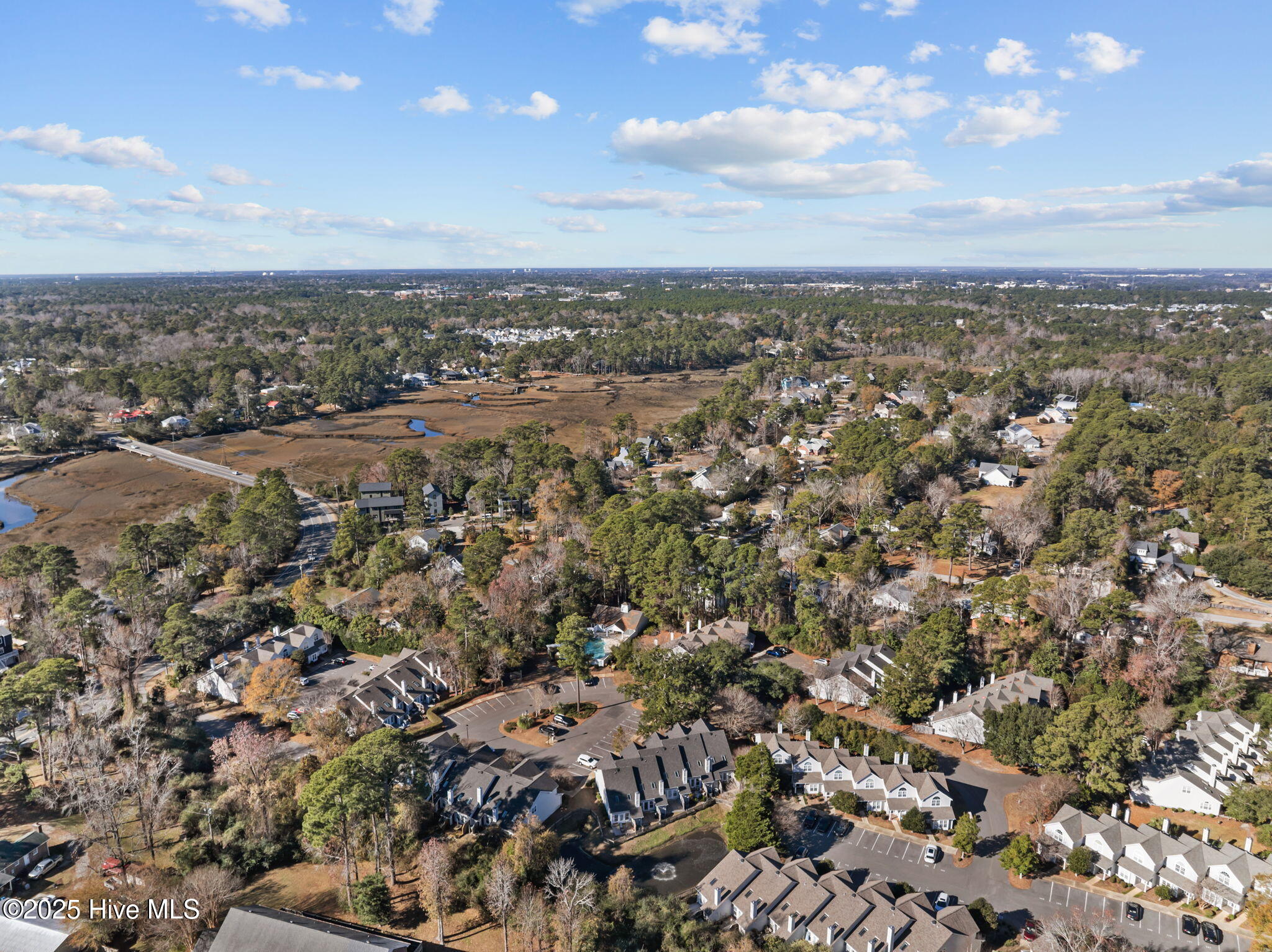 100546040 | Photo 41