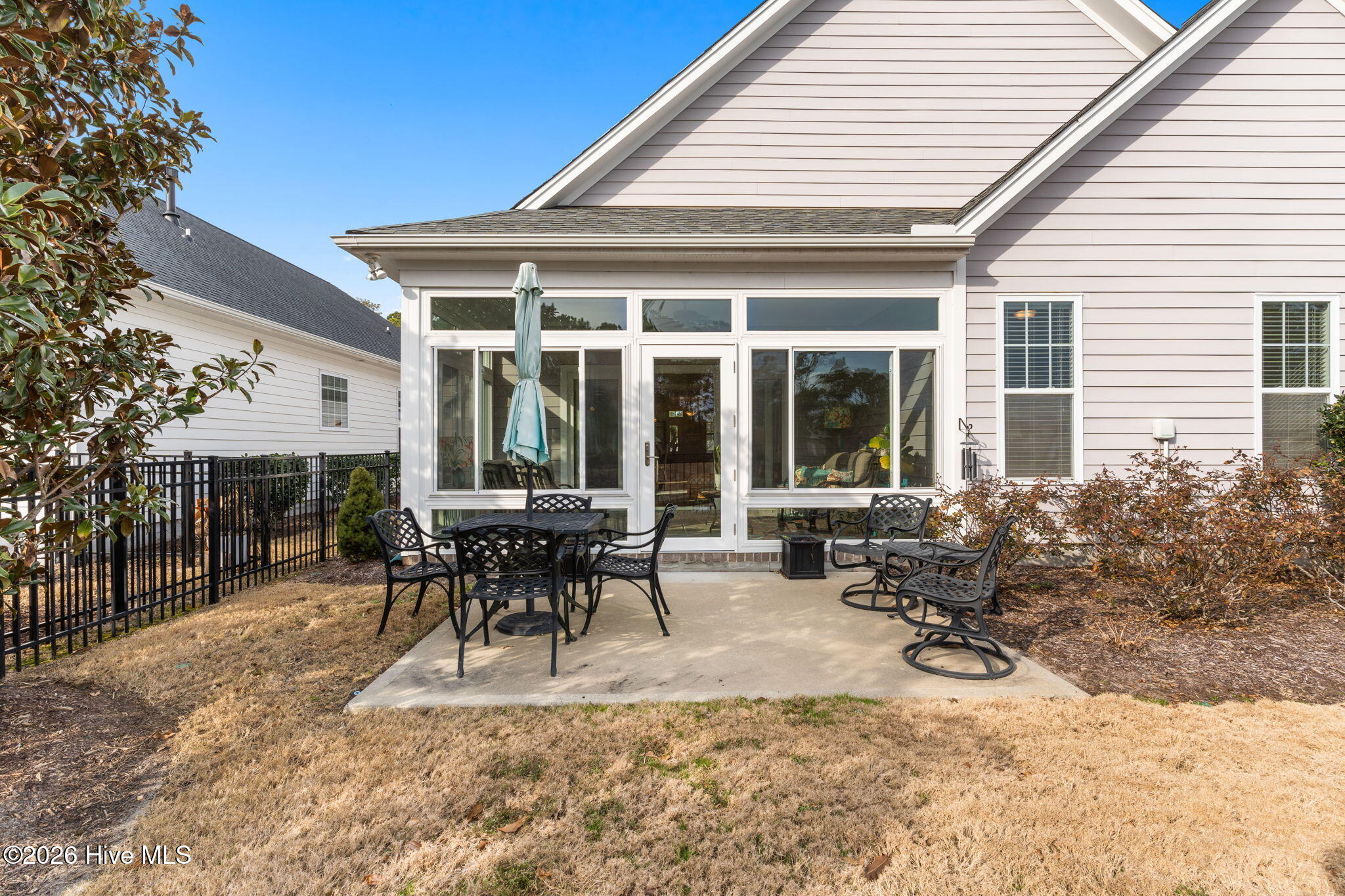 100555251 | Photo 52