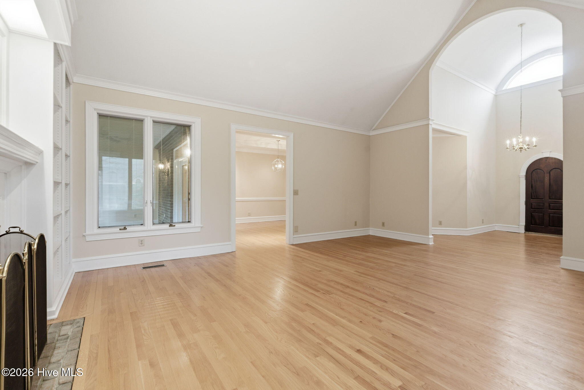 3 Sodbury Court-14