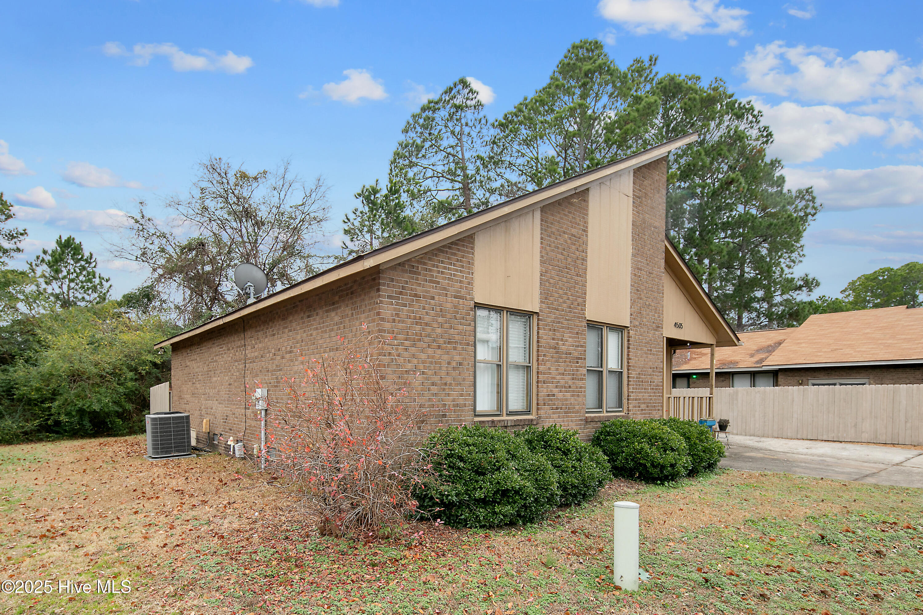 03-4505KegCt,Fayetteville