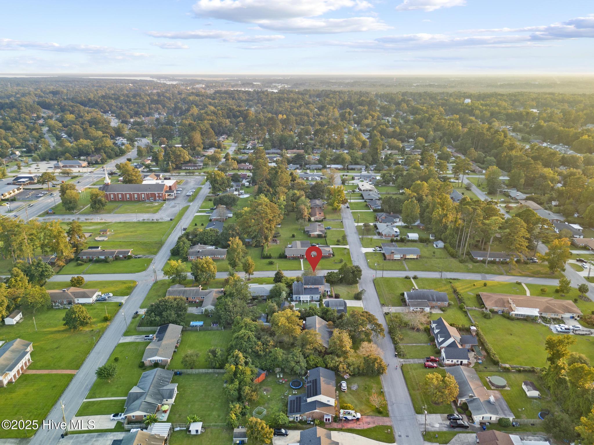 100527249 | Photo 86