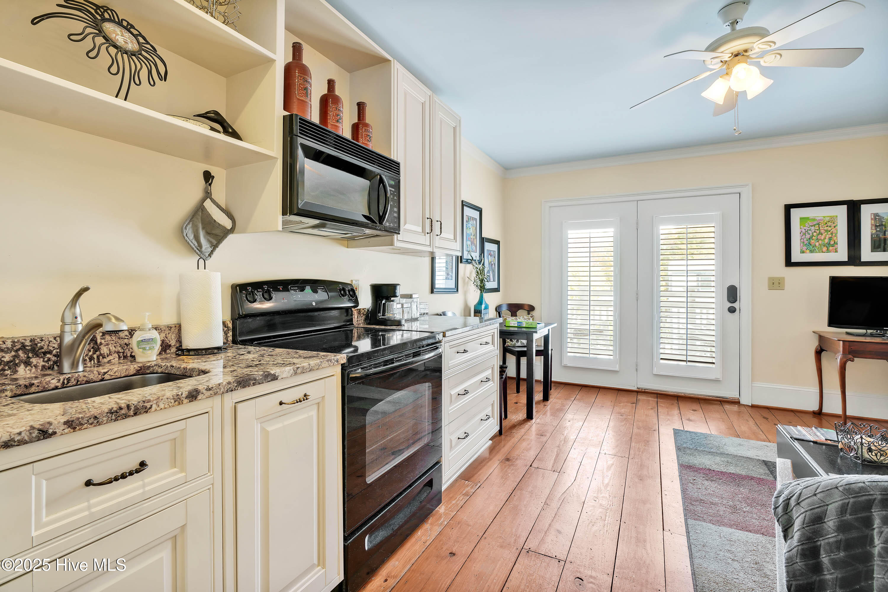 102 S 2nd Street, #Unit 210, Wilmington, NC 28401 Listing Photo  17