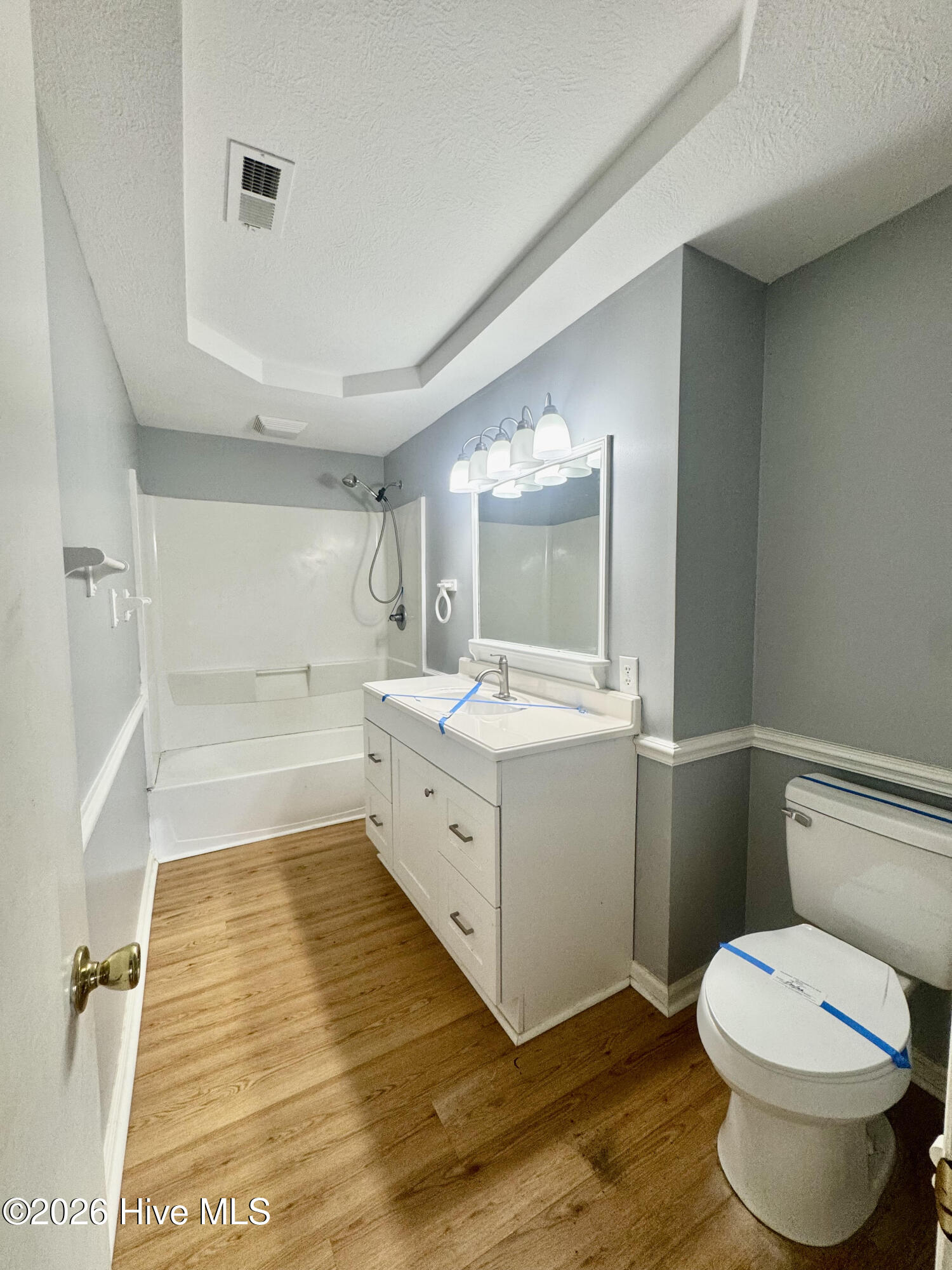 100556494 | Photo 16