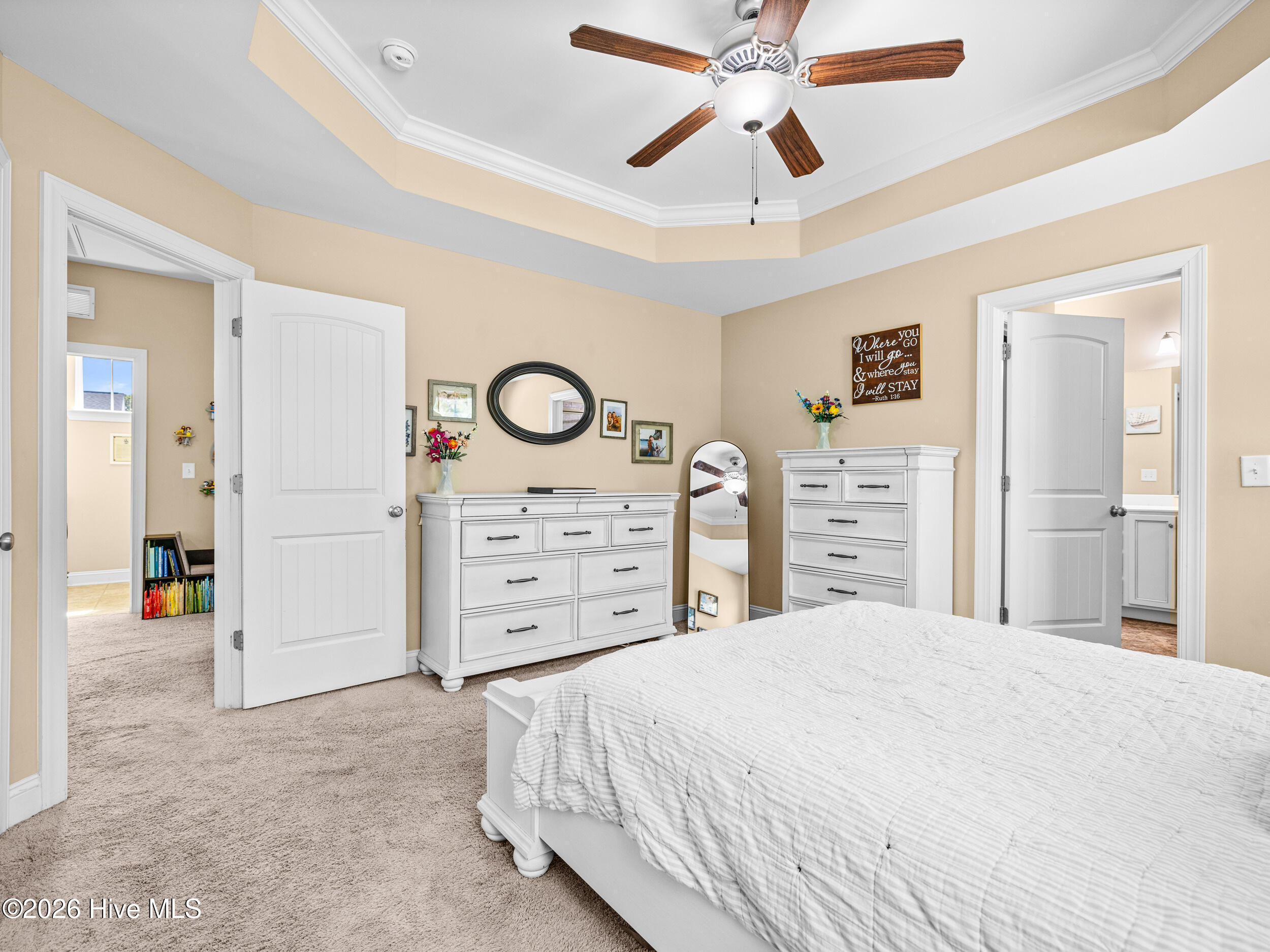 100562428 | Photo 38