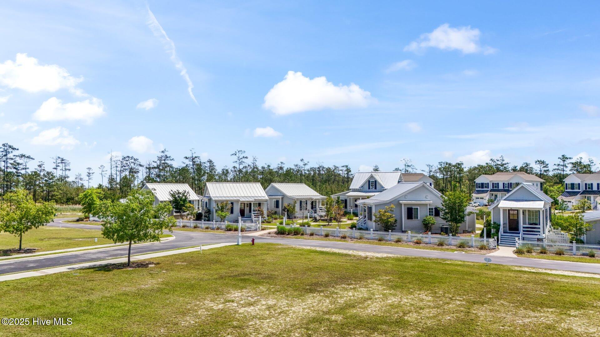 Homes for sale in Oriental, NC | 98 Boathouse Rd, Oriental, NC 28571 | MLS# 100502819