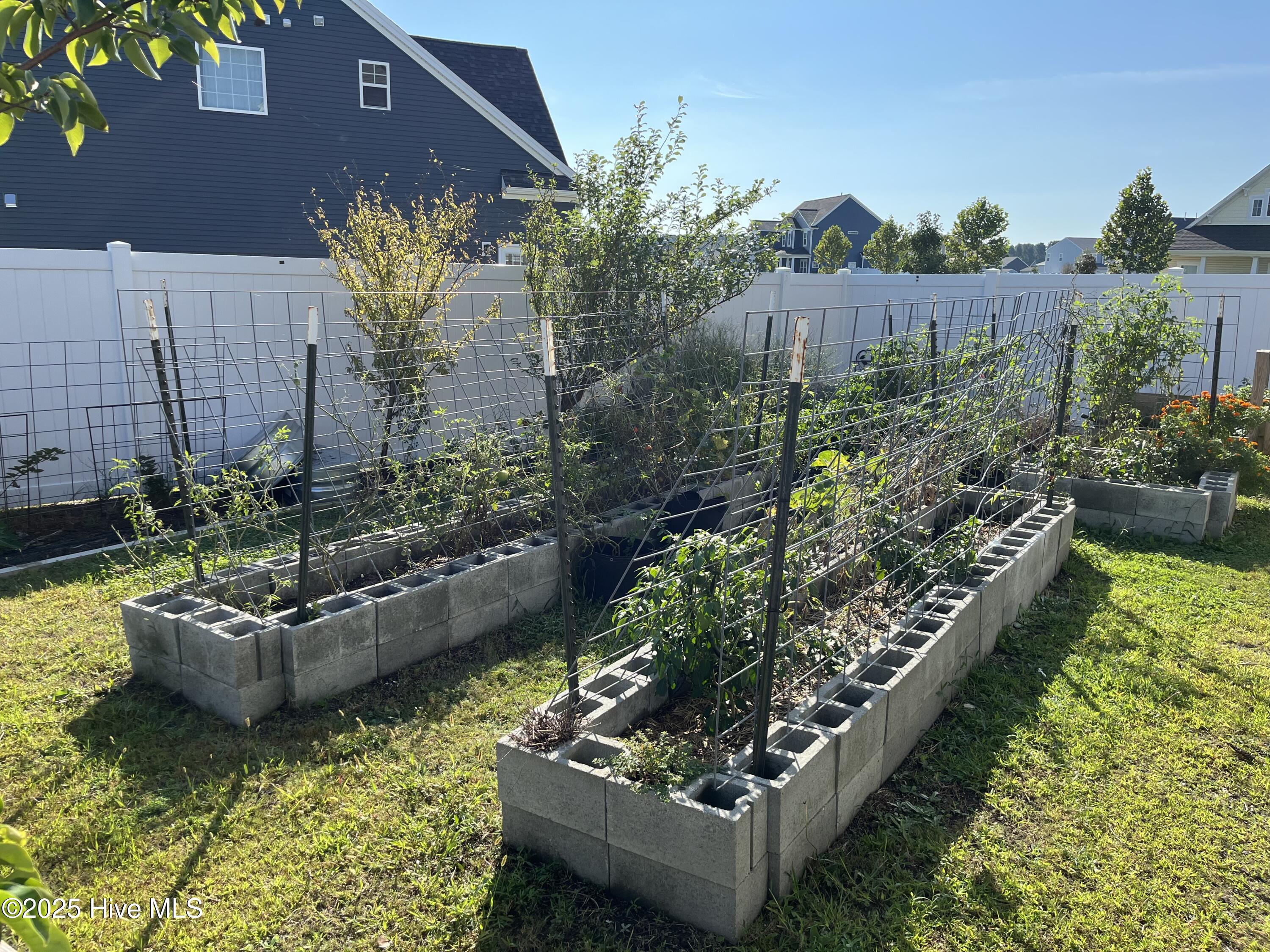 Homes for sale in Moyock, NC | 106 Gander Dr, Moyock, NC 27958 | MLS# 100543825