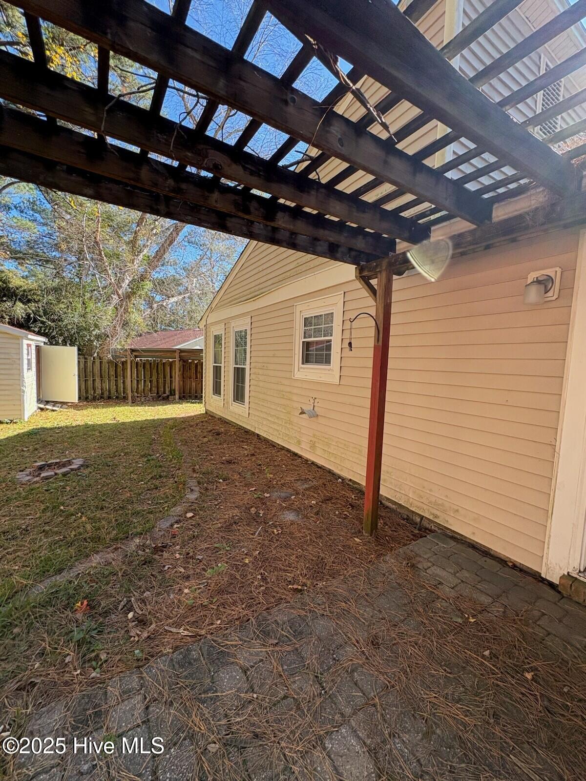 100541721 | Photo 26