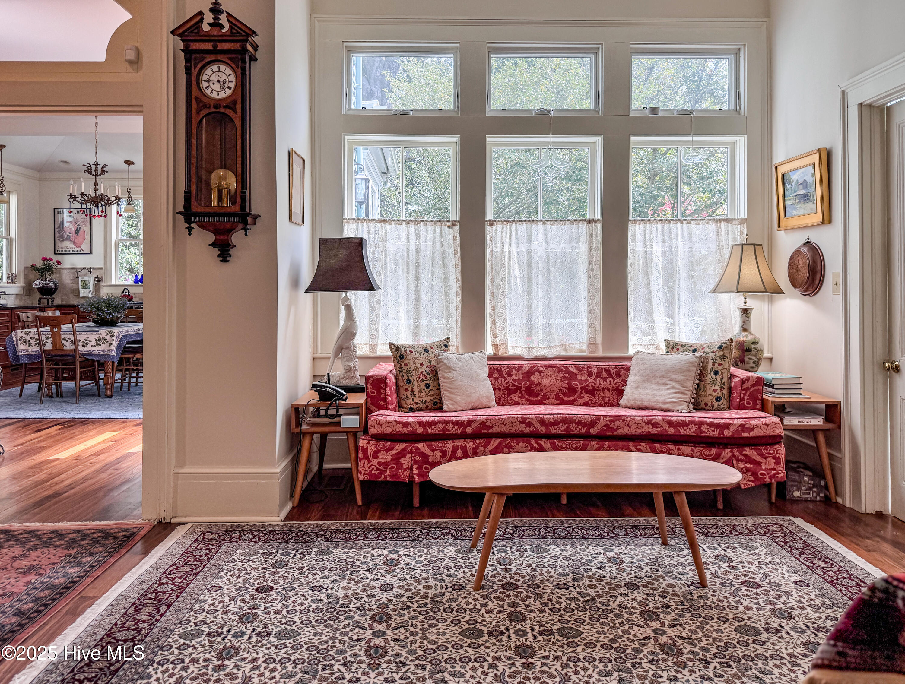 100501936 | Photo 30