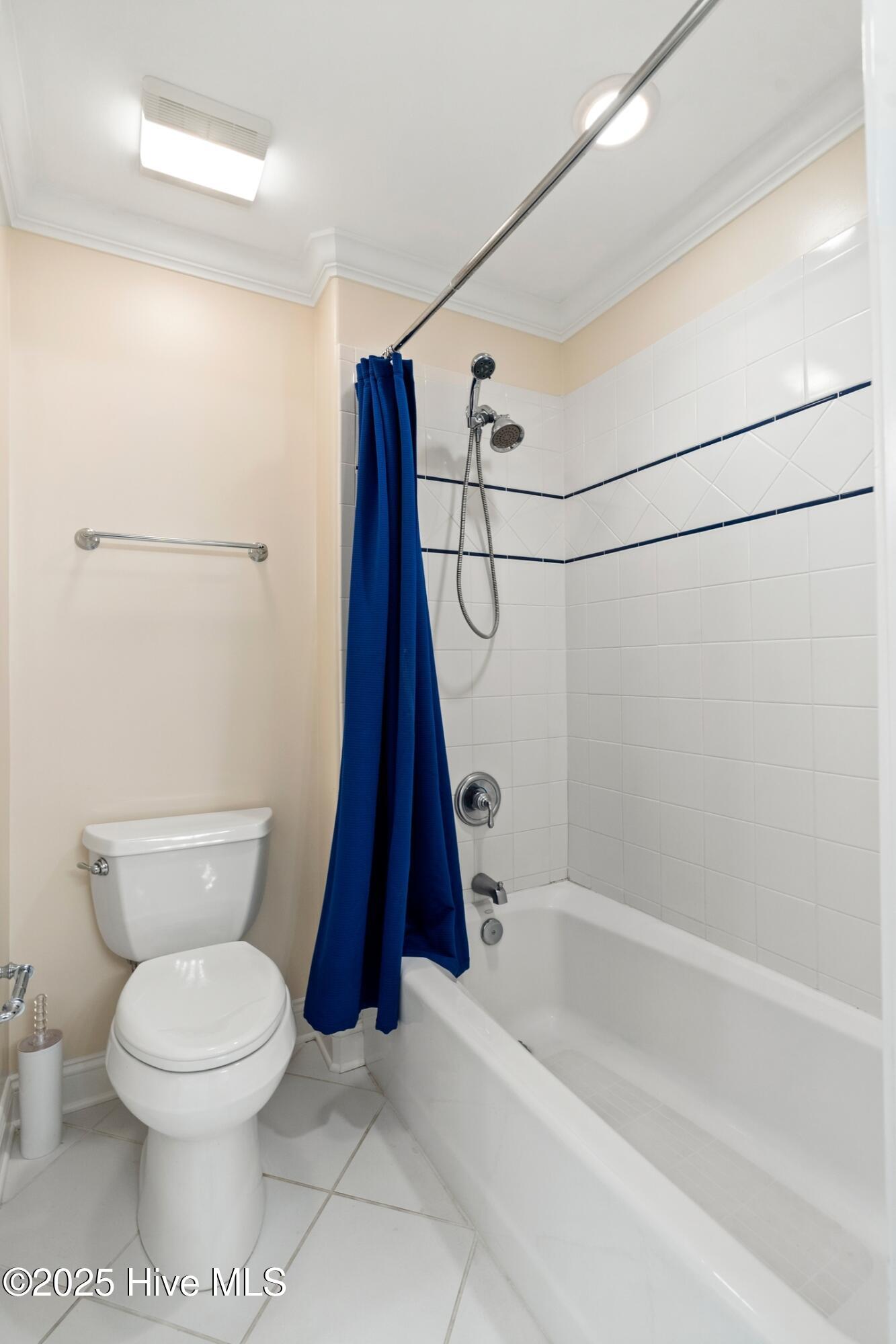 100518438 | Photo 53