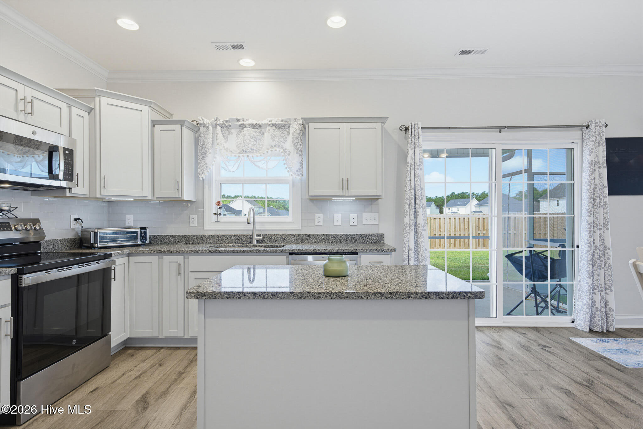 611 Carmel Drive,Sneads Ferry